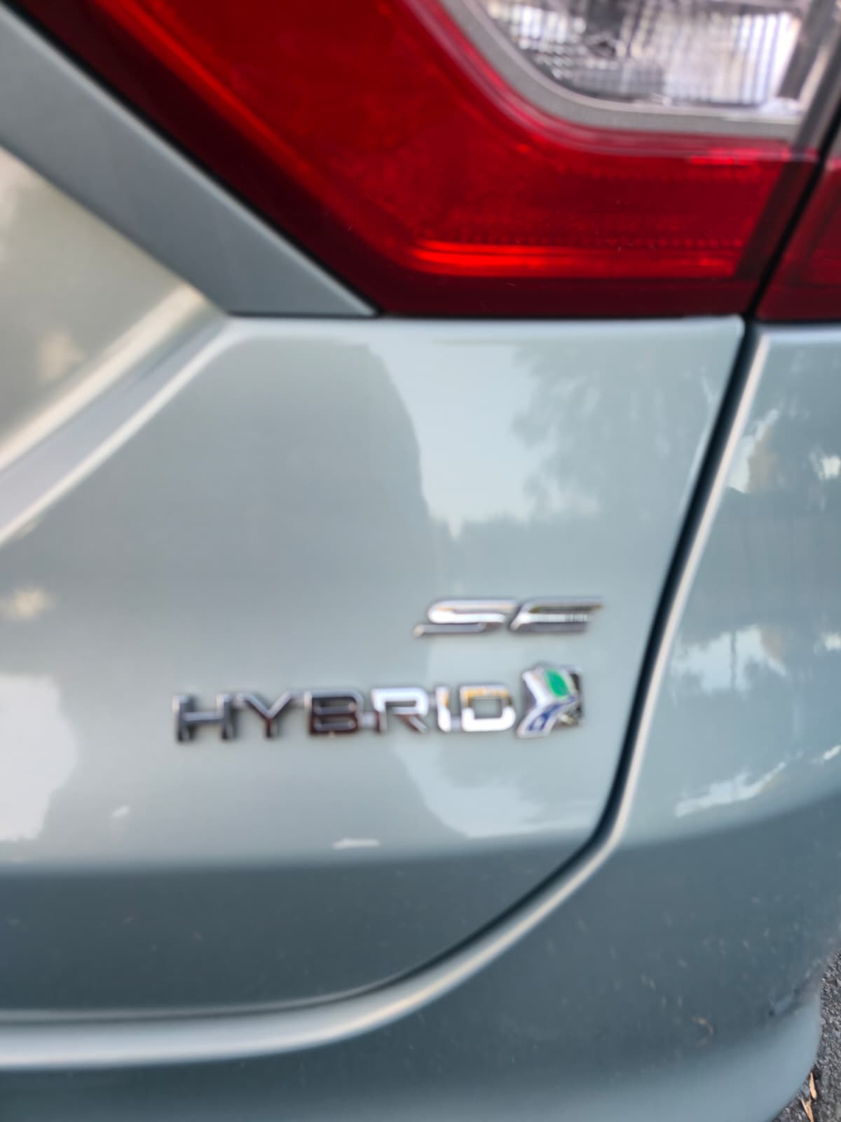 2013 Ford Fusion Hybrid SE thumbnail 8