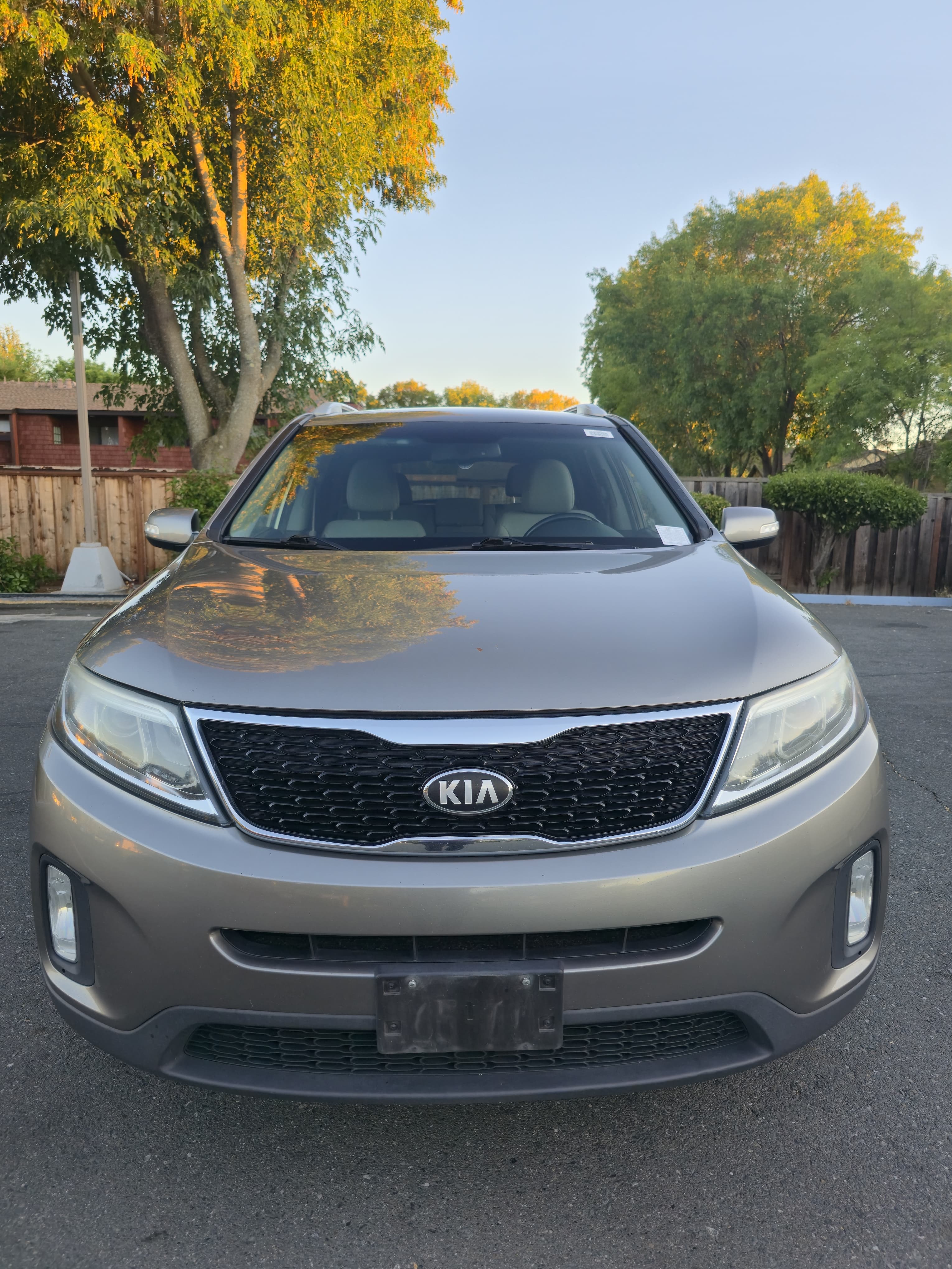 2014 Kia Sorento LX image 1