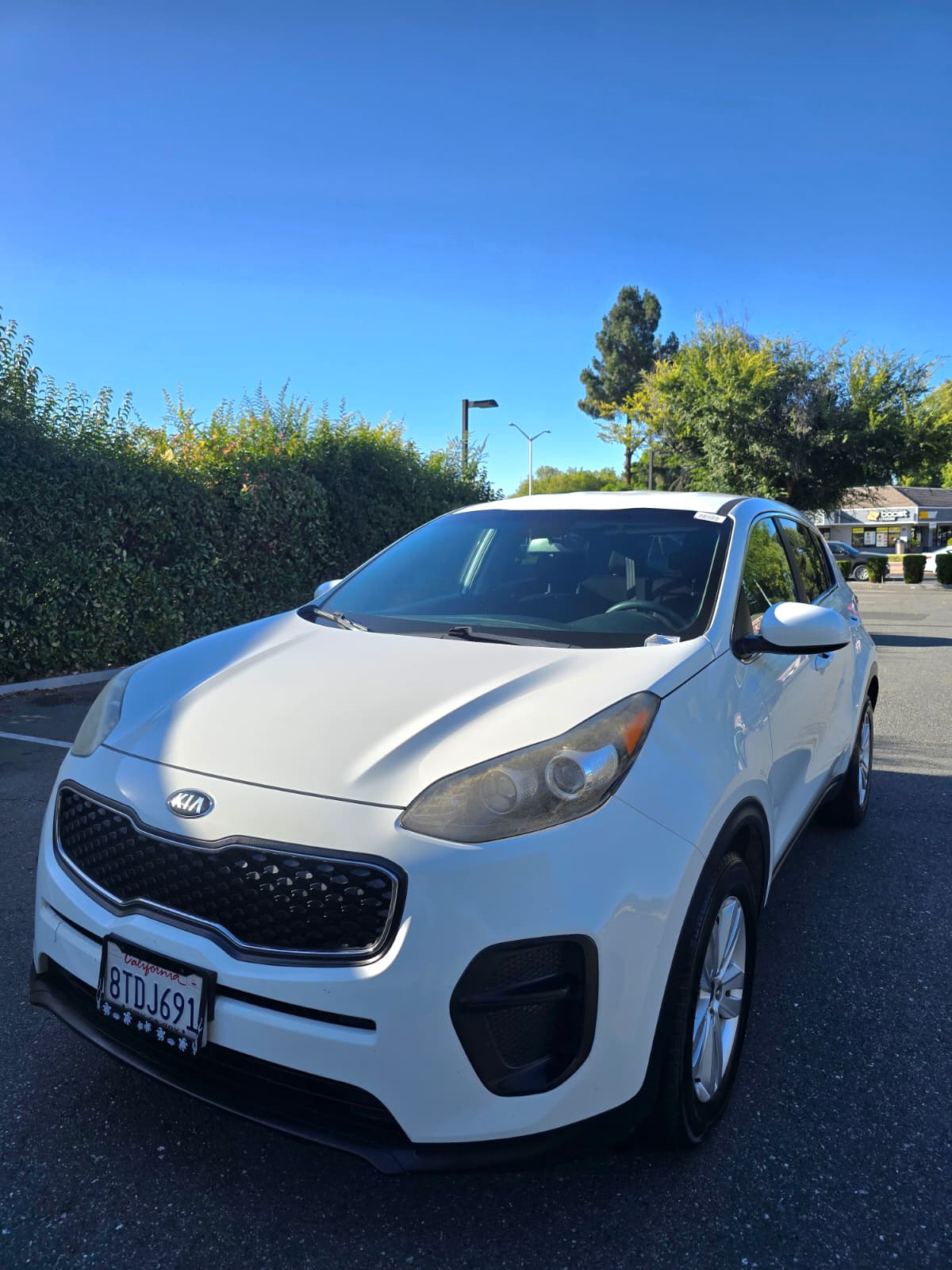 2019 Kia Sportage LX thumbnail 2