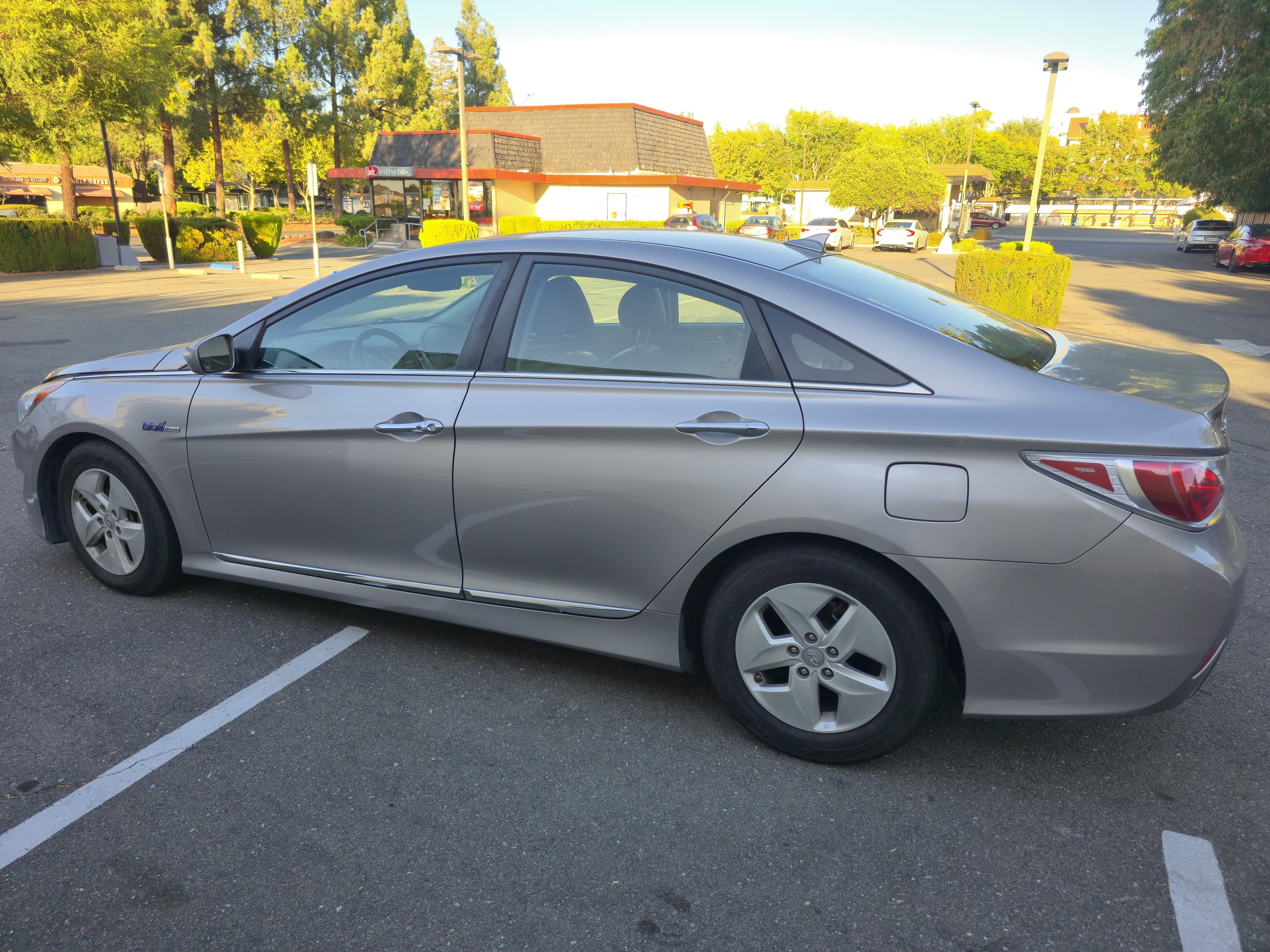 2012 Hyundai Sonata Hybrid thumbnail 6