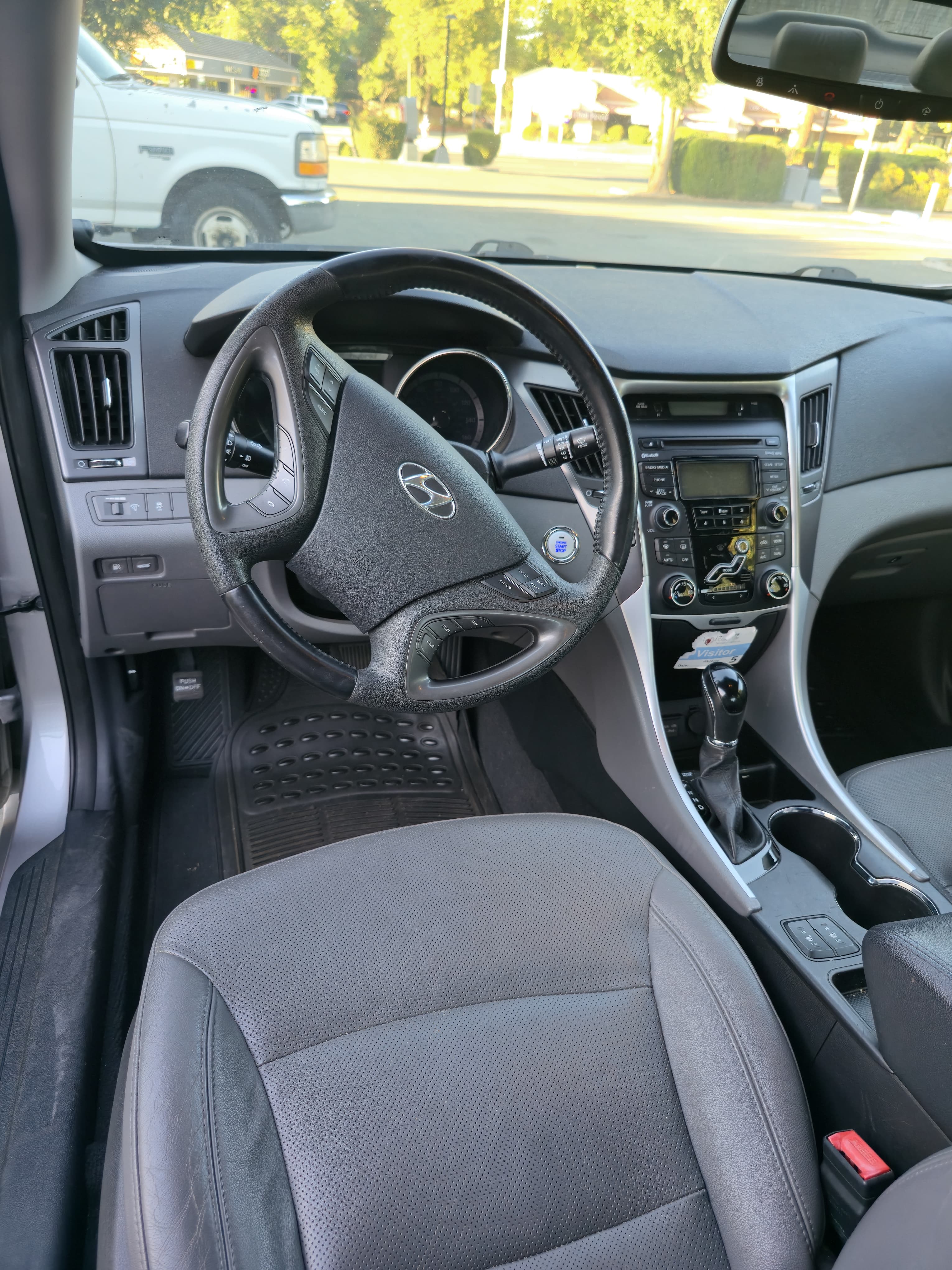 2012 Hyundai Sonata Hybrid thumbnail 8