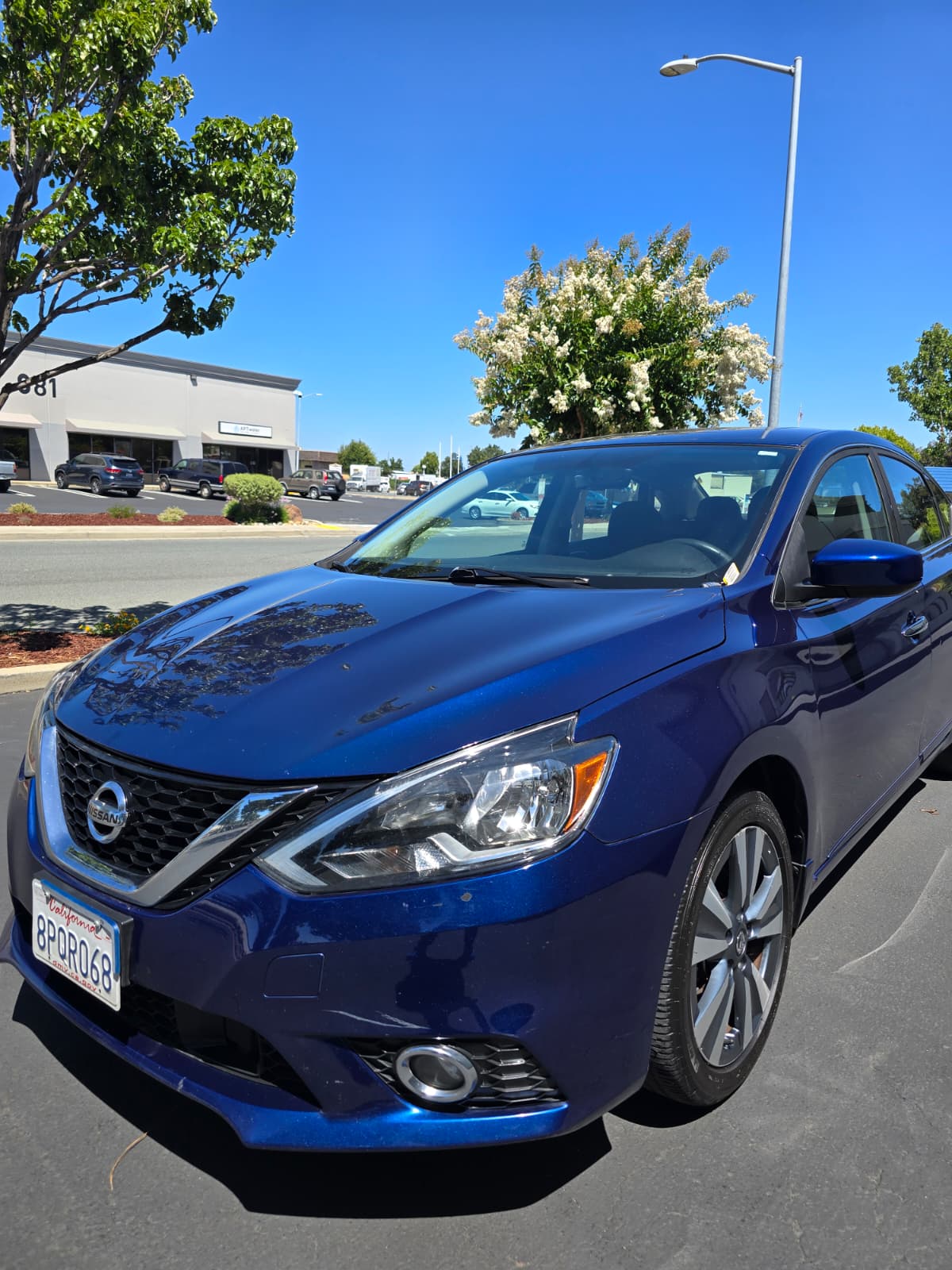 2019 Nissan Sentra SV Special Edition thumbnail 3