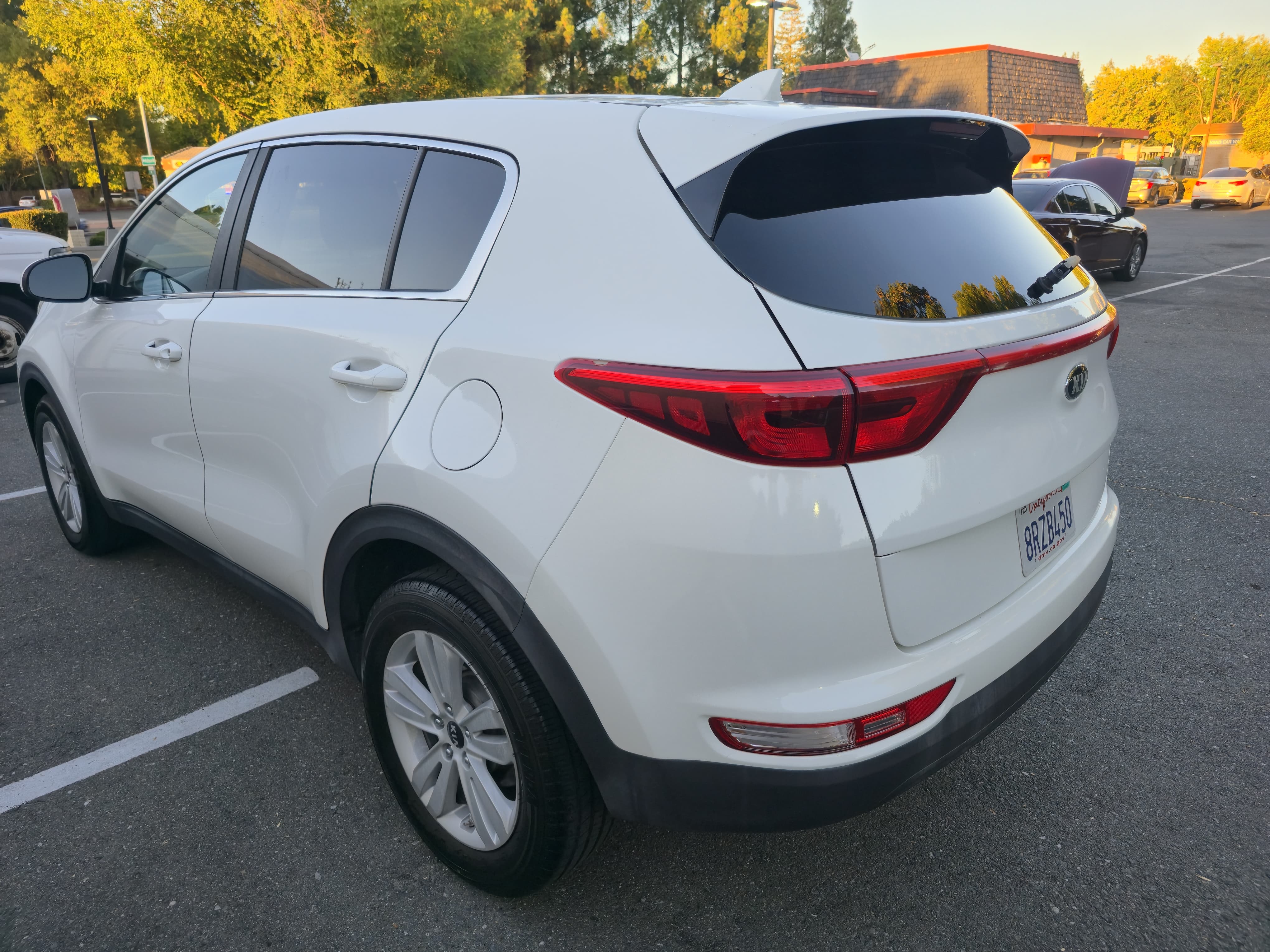 2017 Kia Sportage LX thumbnail 7