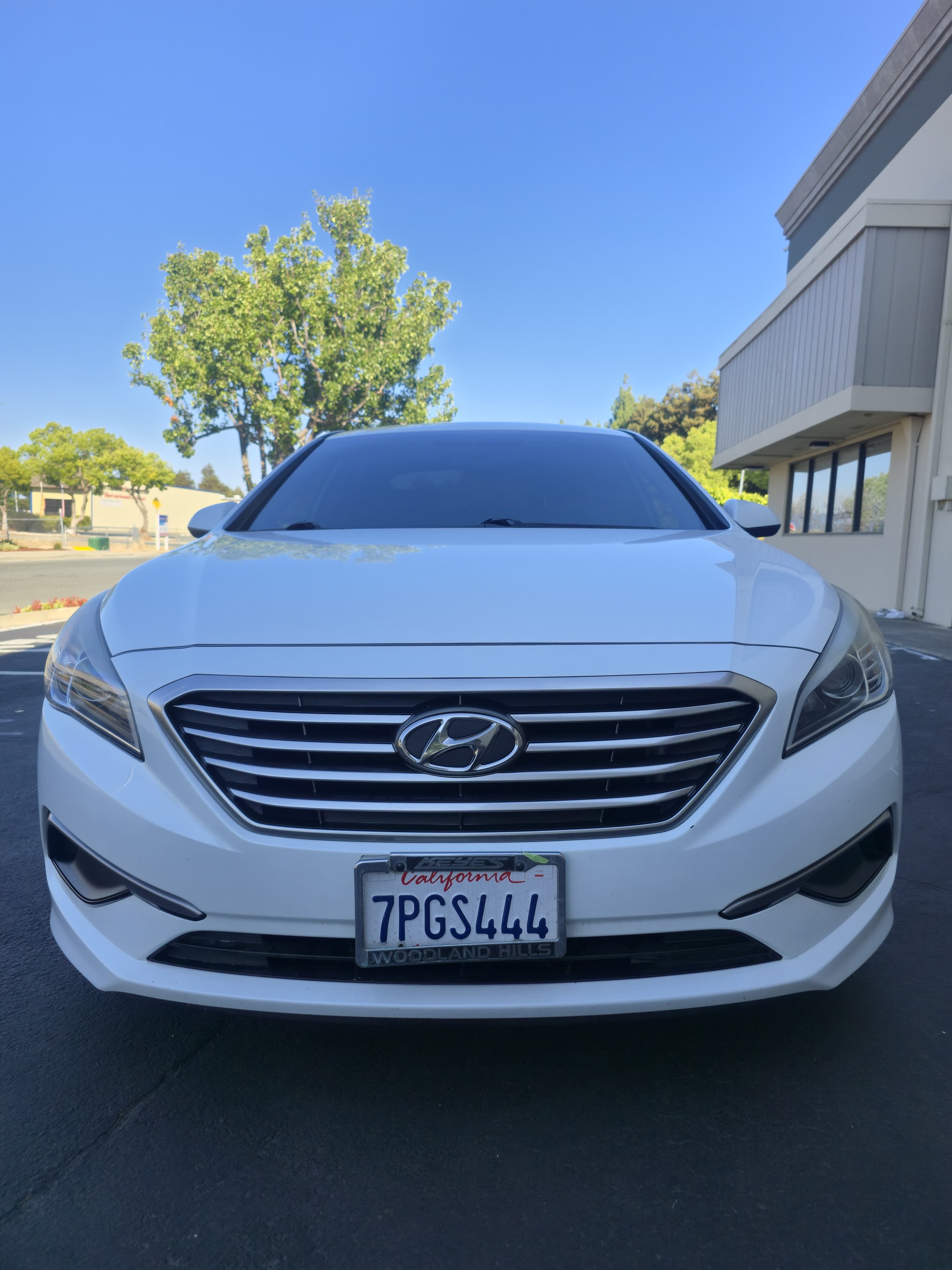 2016 Hyundai Sonata image 1