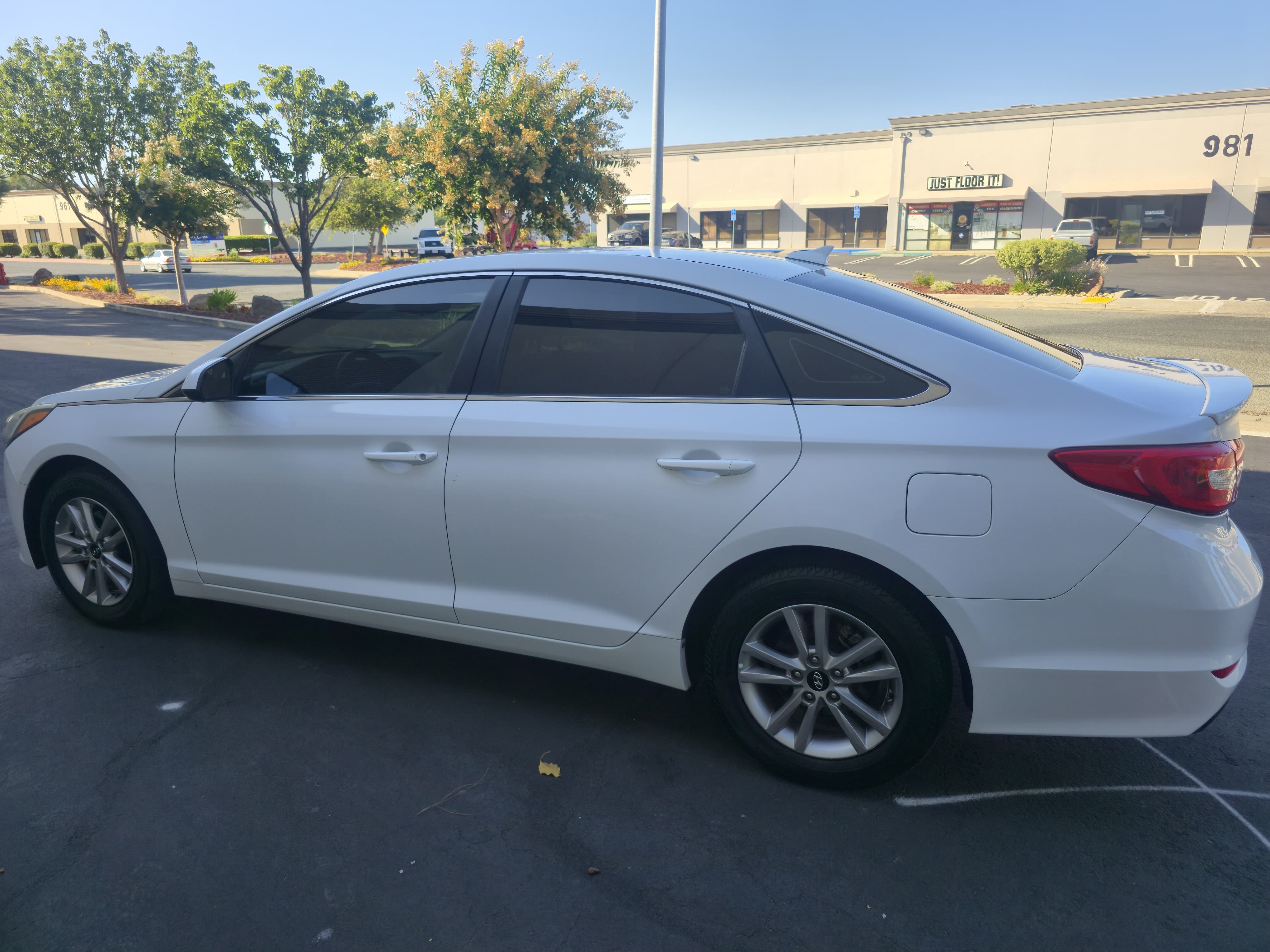 2016 Hyundai Sonata thumbnail 6