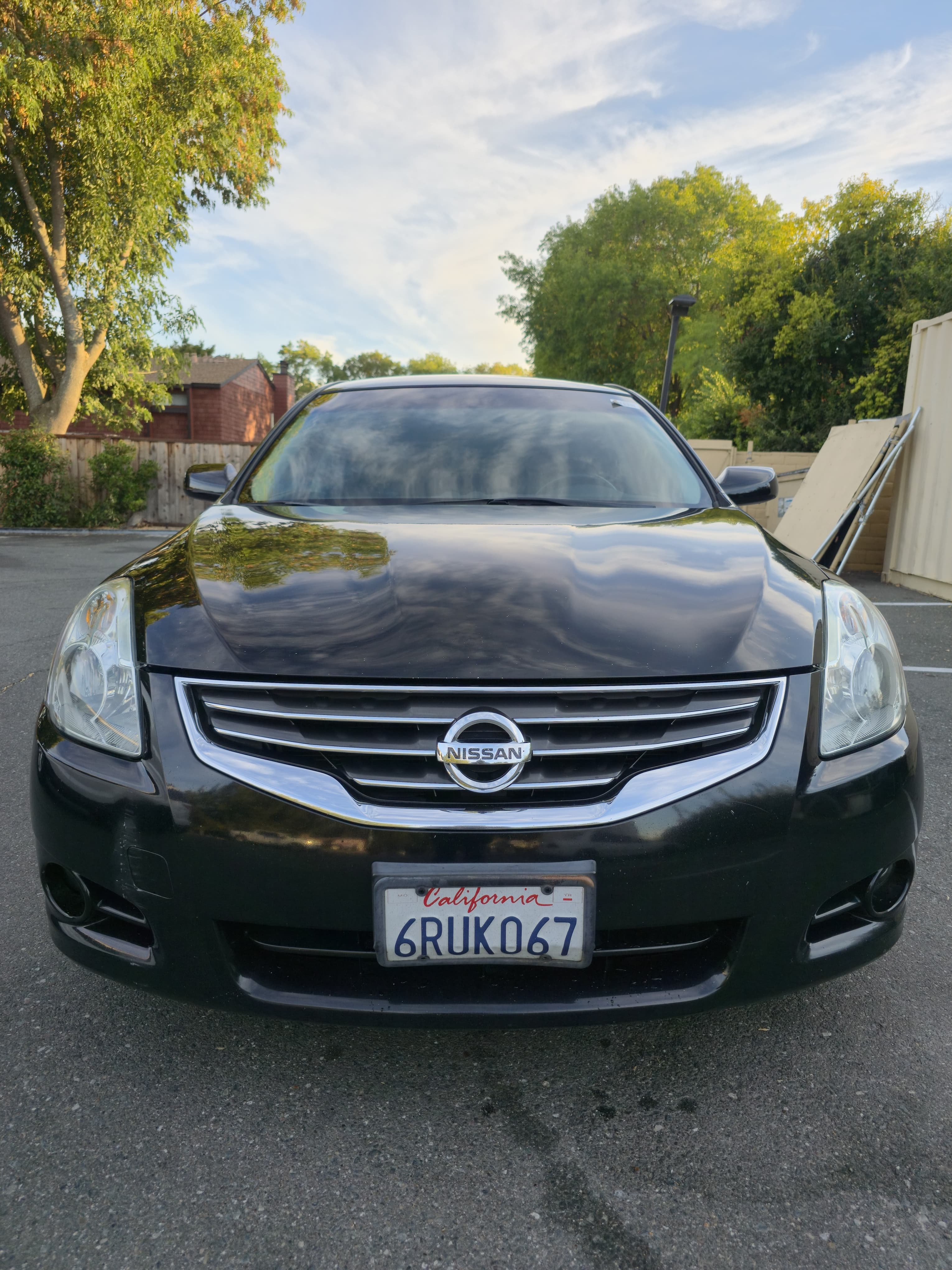 2011 Nissan Altima 2.5 S Special Edition image 1
