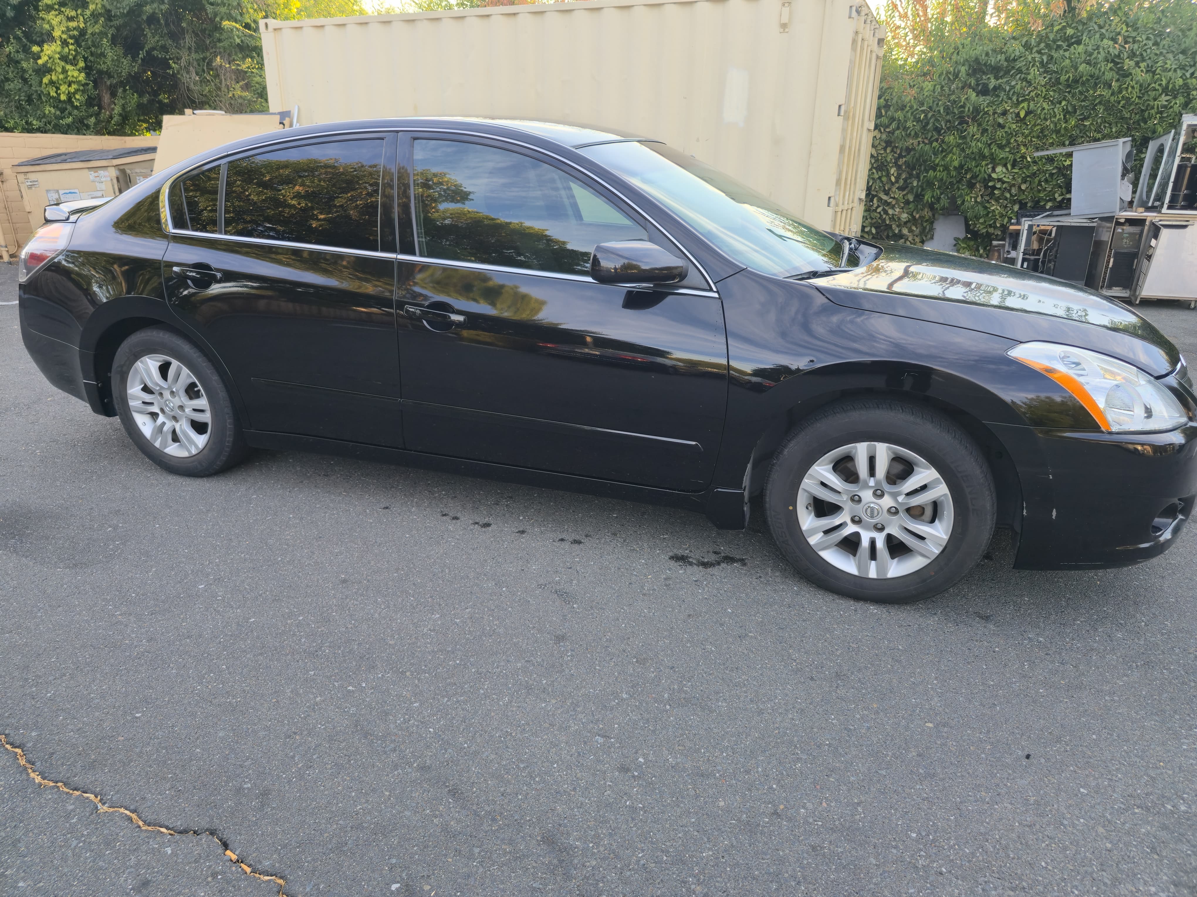 2011 Nissan Altima 2.5 S Special Edition thumbnail 5
