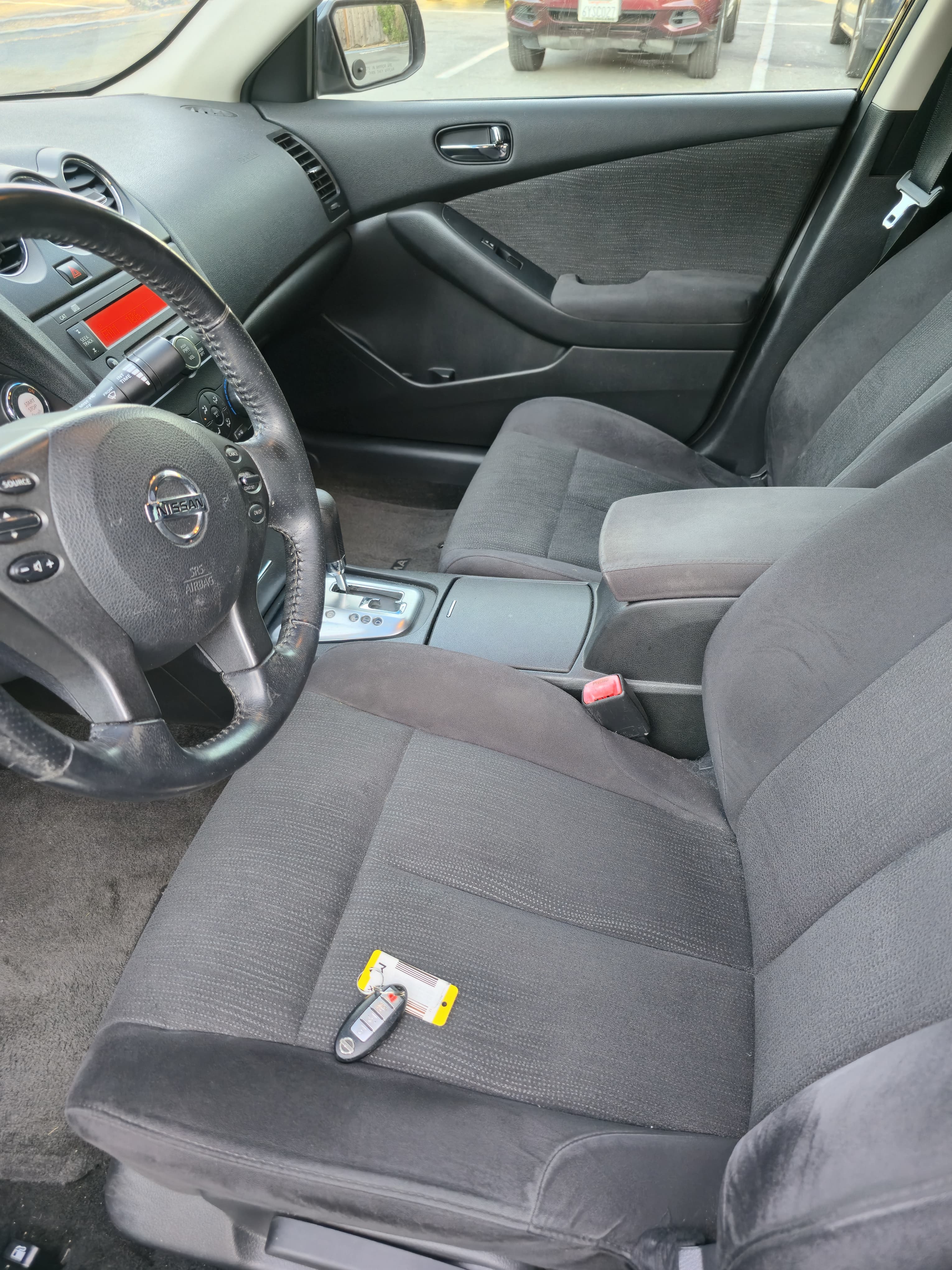 2011 Nissan Altima 2.5 S Special Edition thumbnail 9