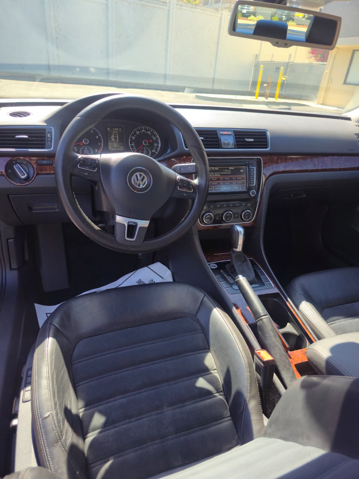 2012 Volkswagen Passat SEL Premium thumbnail 8