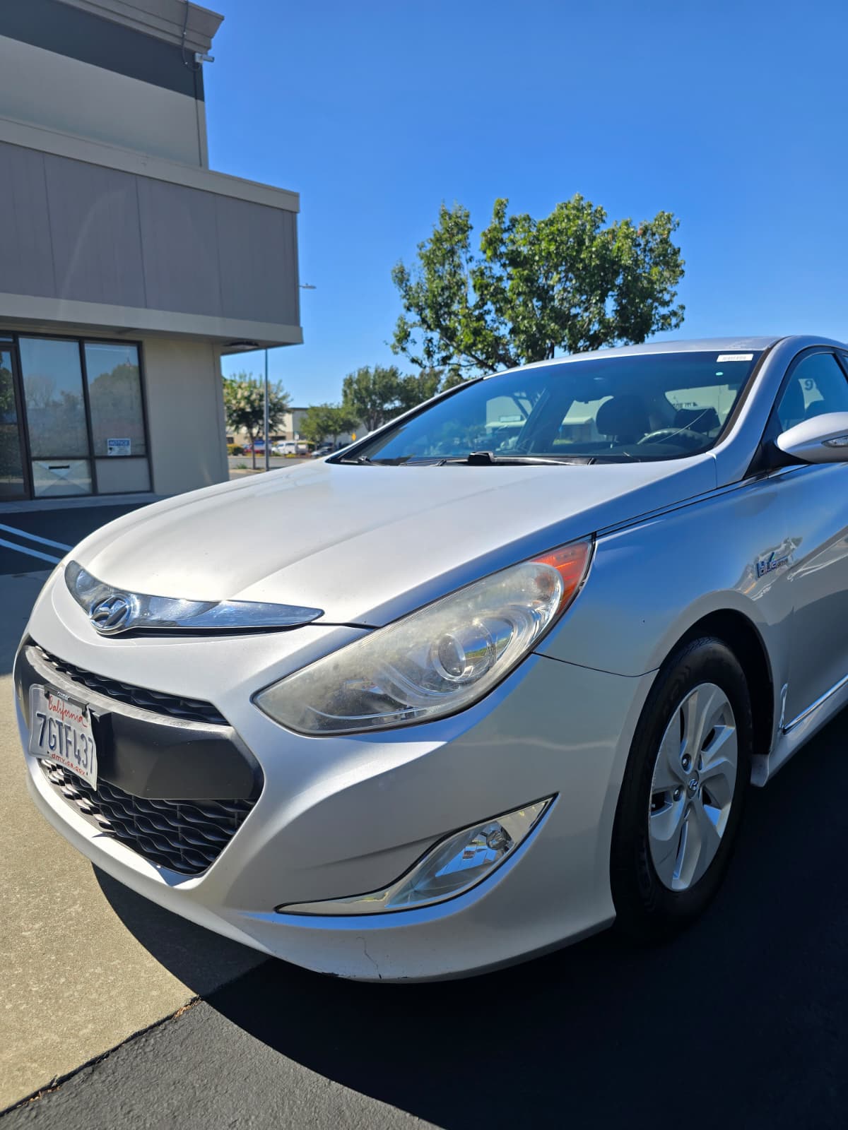 2015 Hyundai Sonata Hybrid Hybrid thumbnail 3