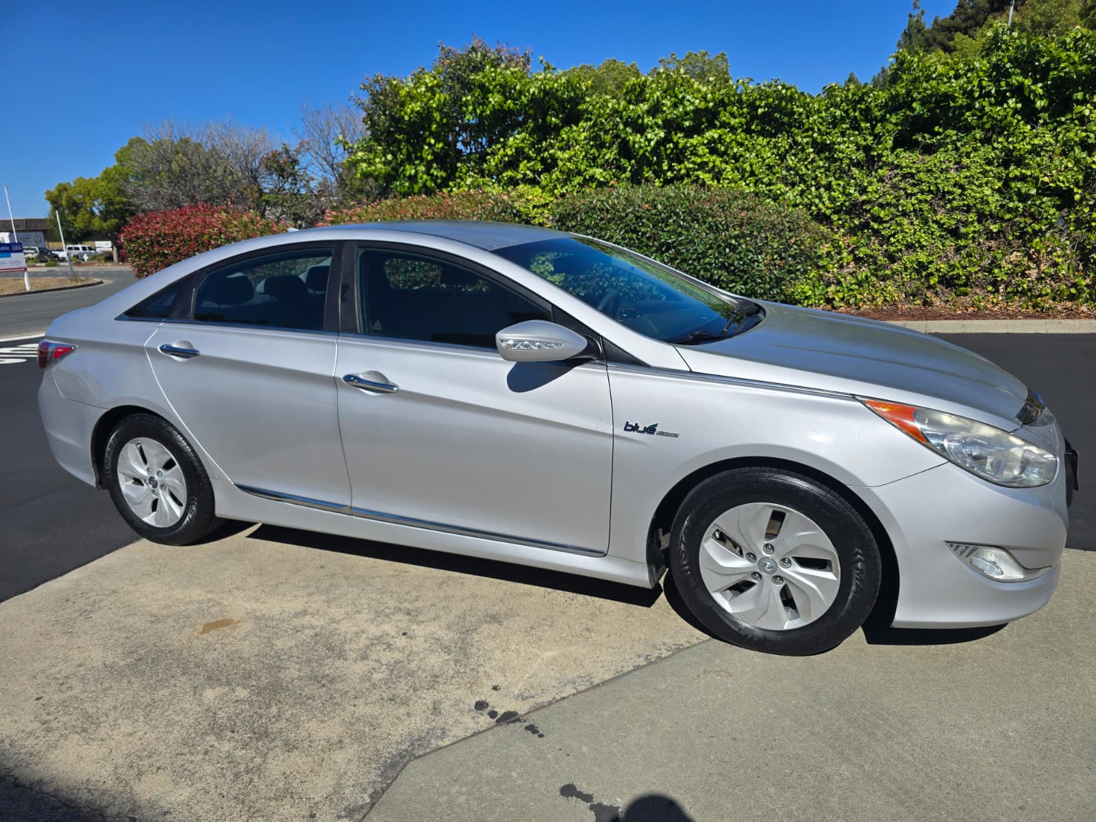 2015 Hyundai Sonata Hybrid Hybrid thumbnail 5