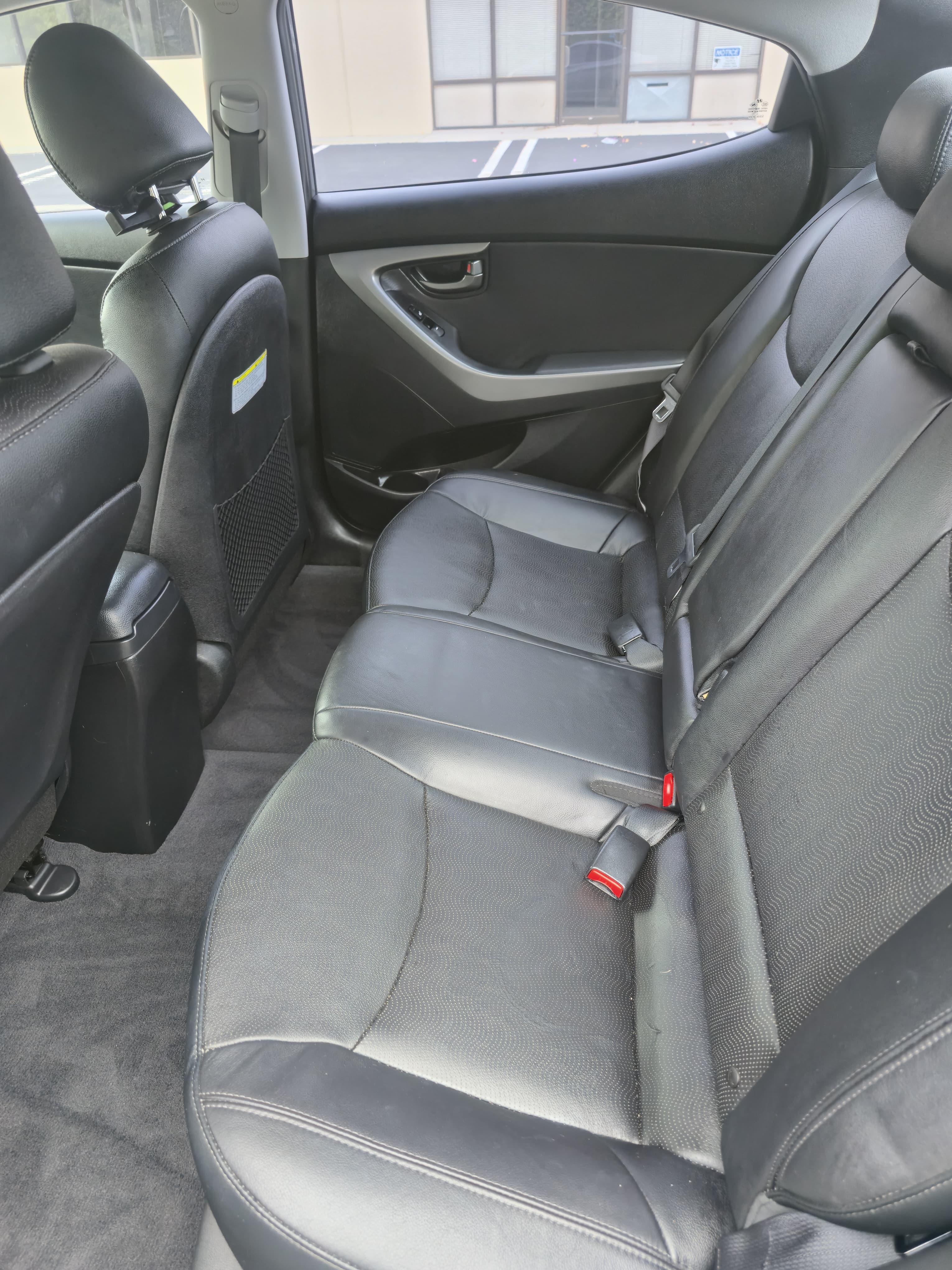 2013 Hyundai Elantra Limited thumbnail 10