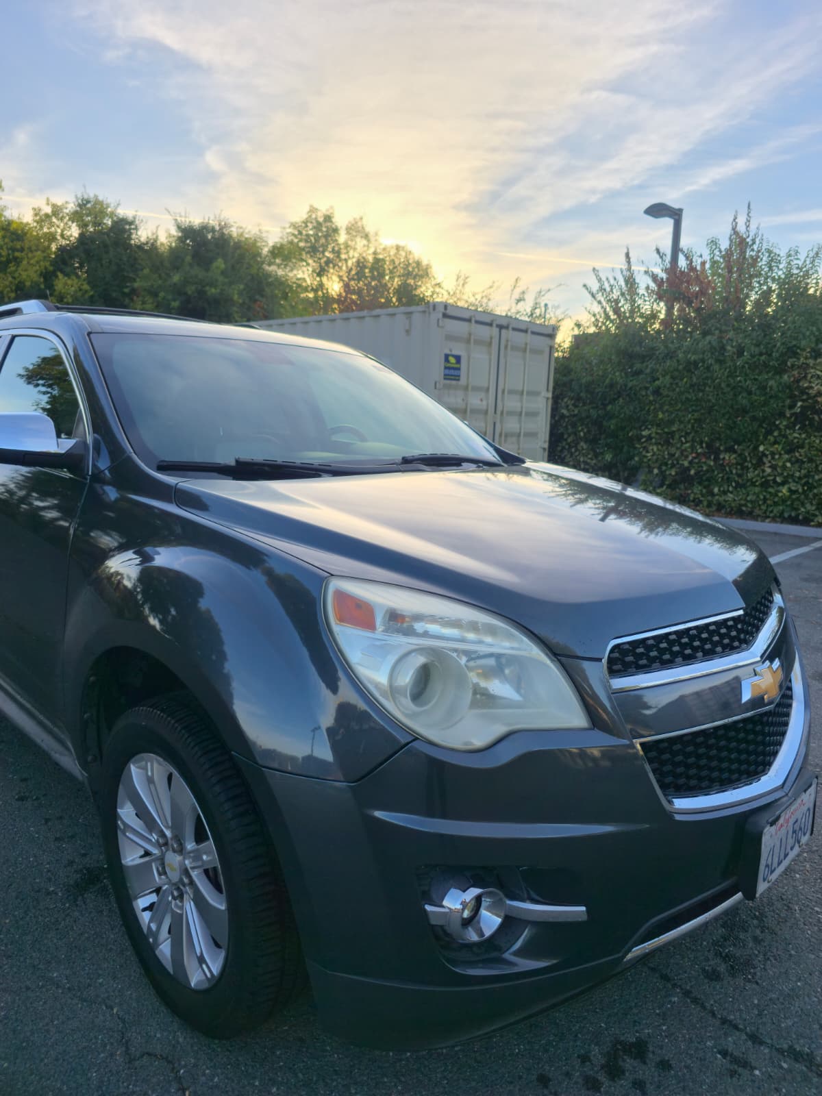 2010 Chevrolet Equinox LTZ thumbnail 3