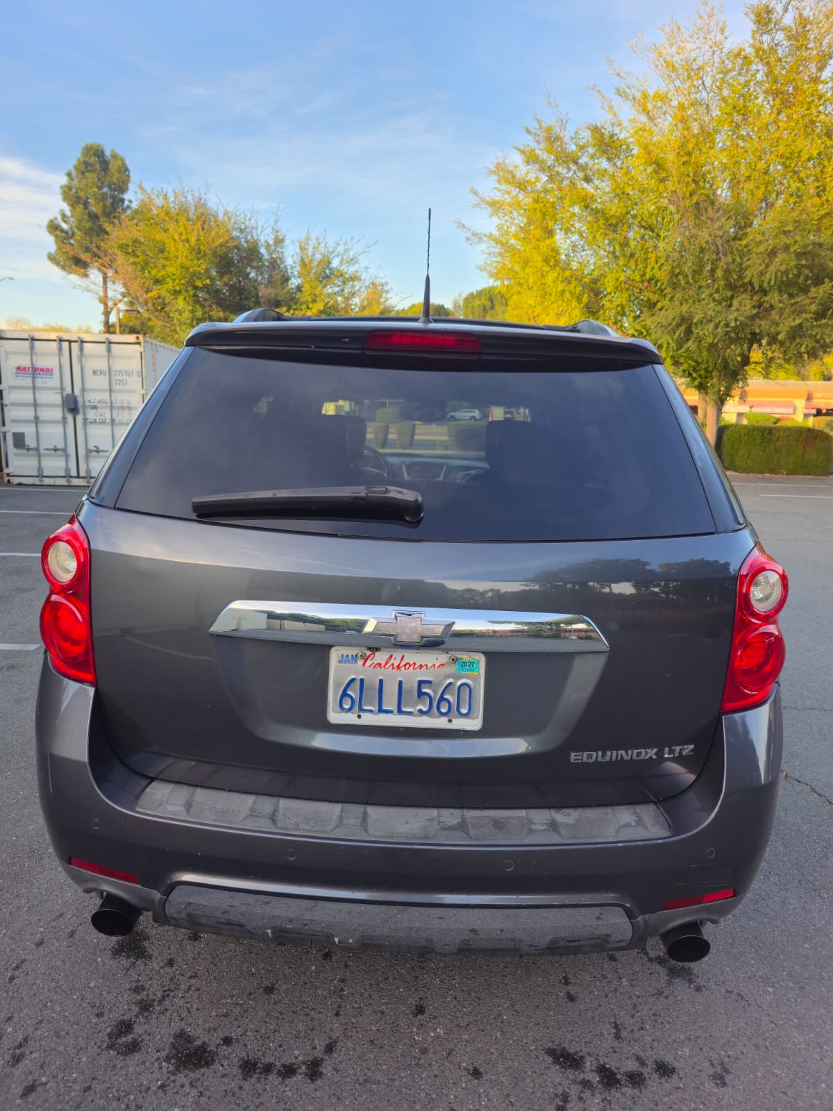 2010 Chevrolet Equinox LTZ thumbnail 4