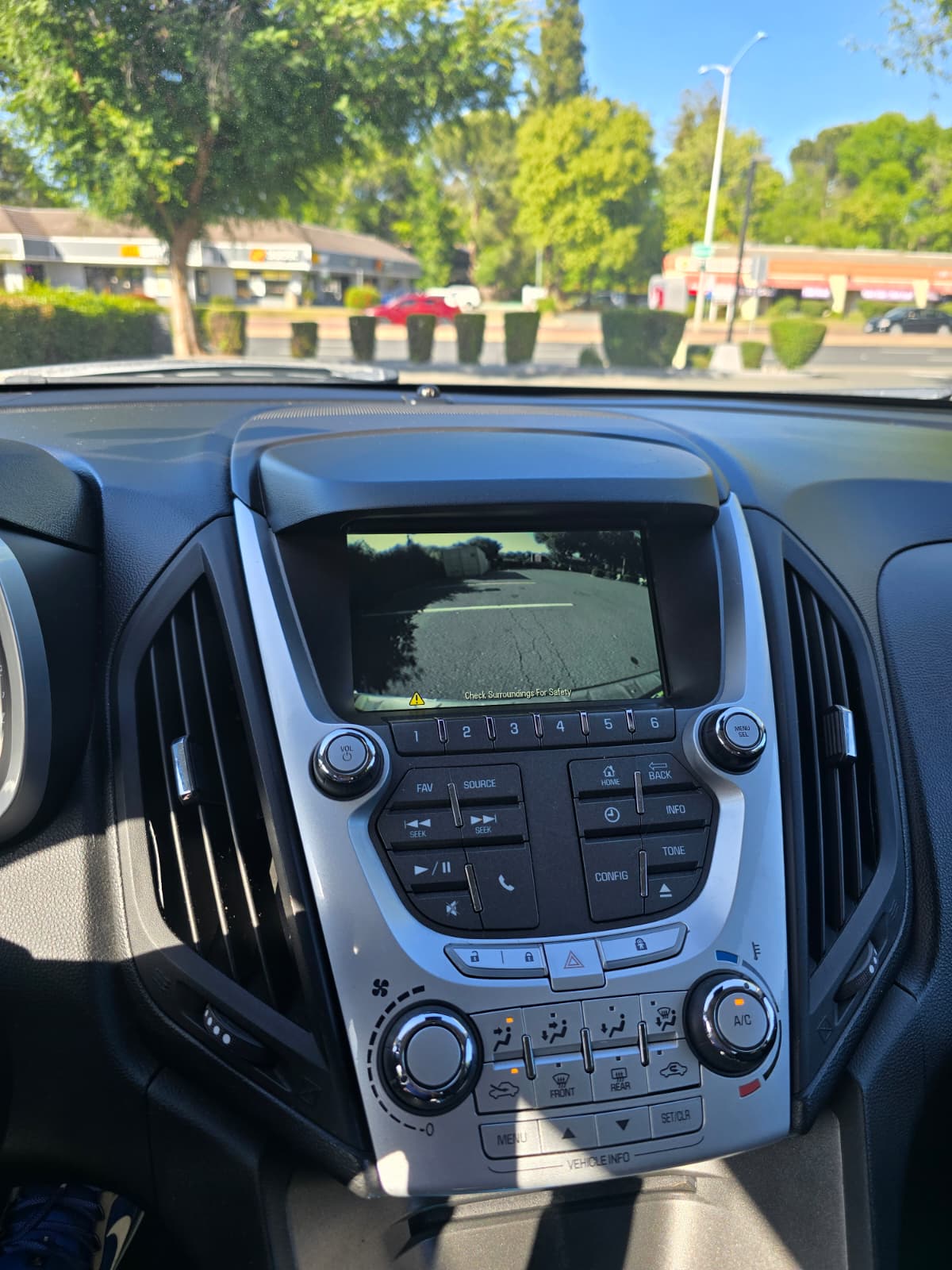 2013 Chevrolet Equinox LT thumbnail 11