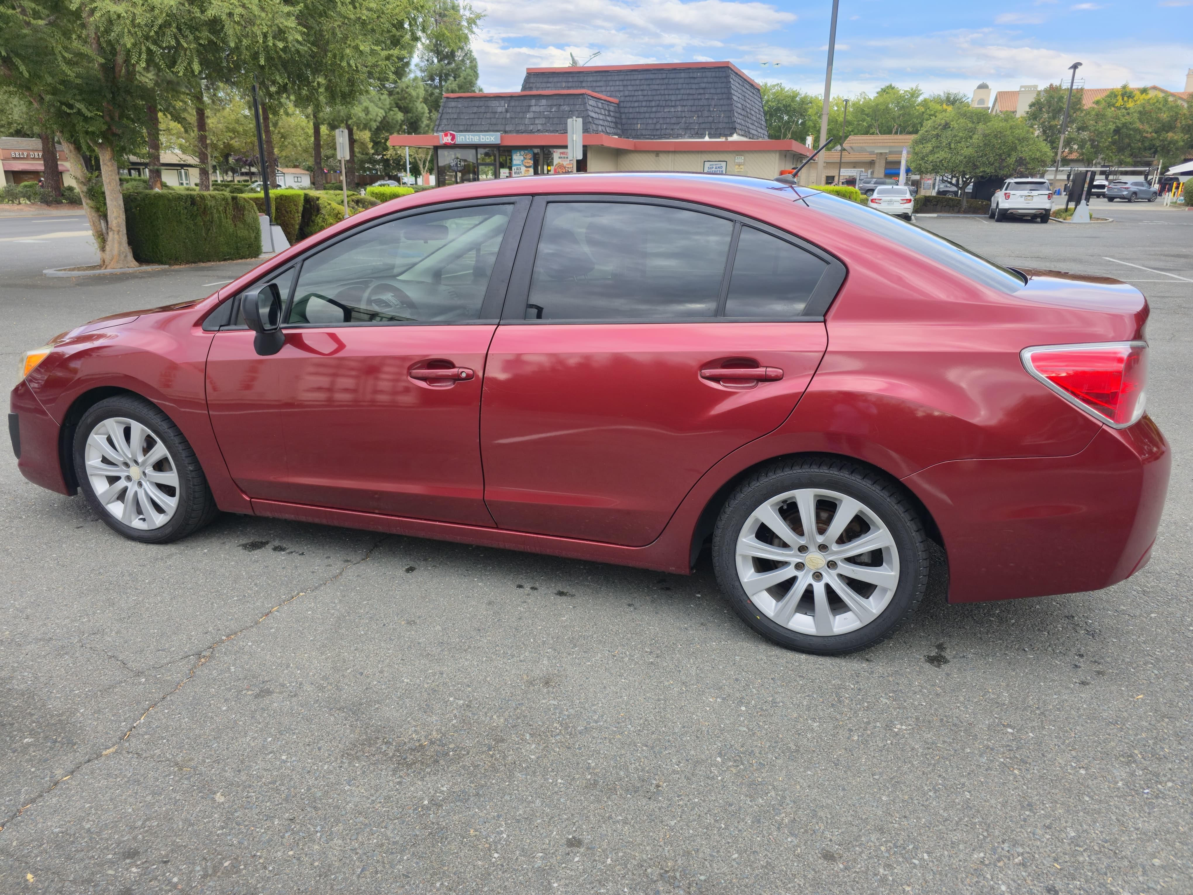 2014 Subaru Impreza 2.0i thumbnail 6