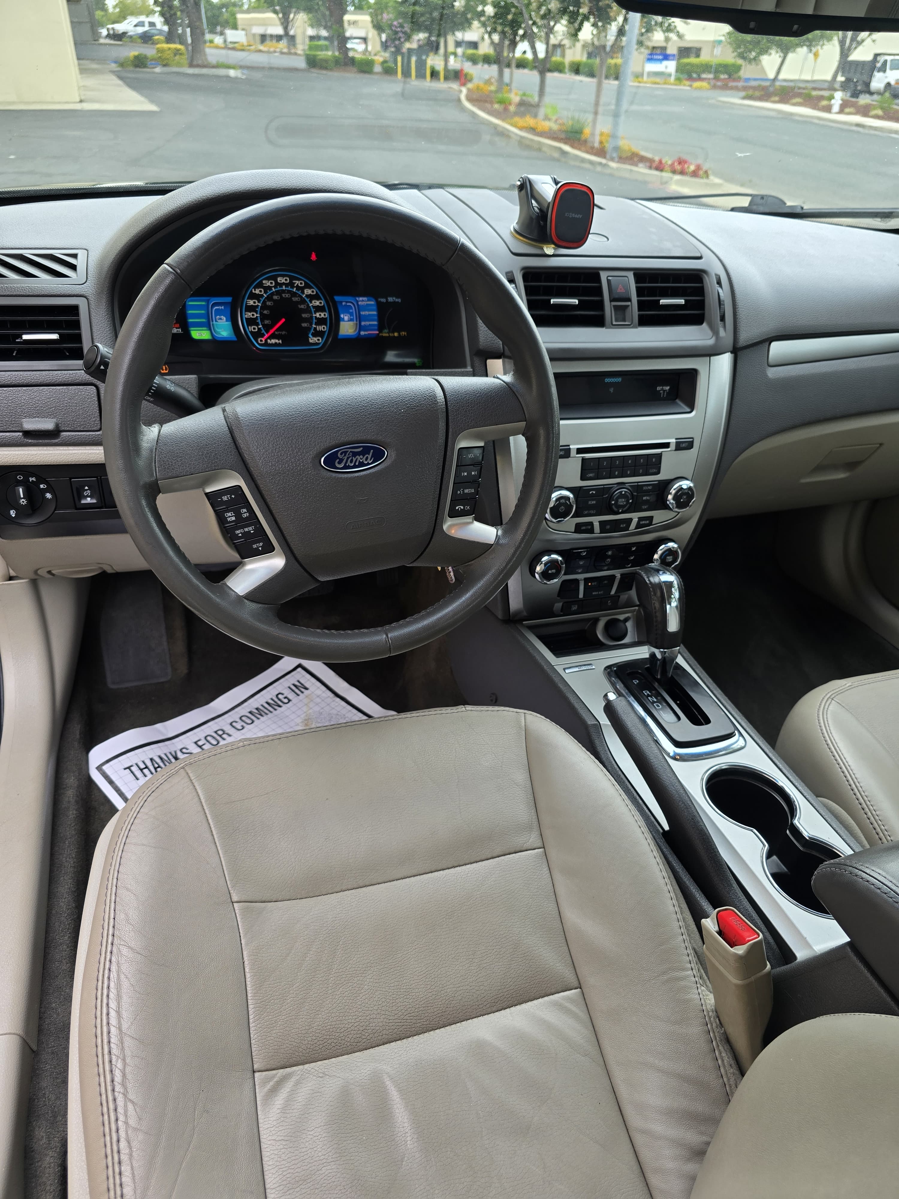 2012 Ford Fusion Hybrid thumbnail 8