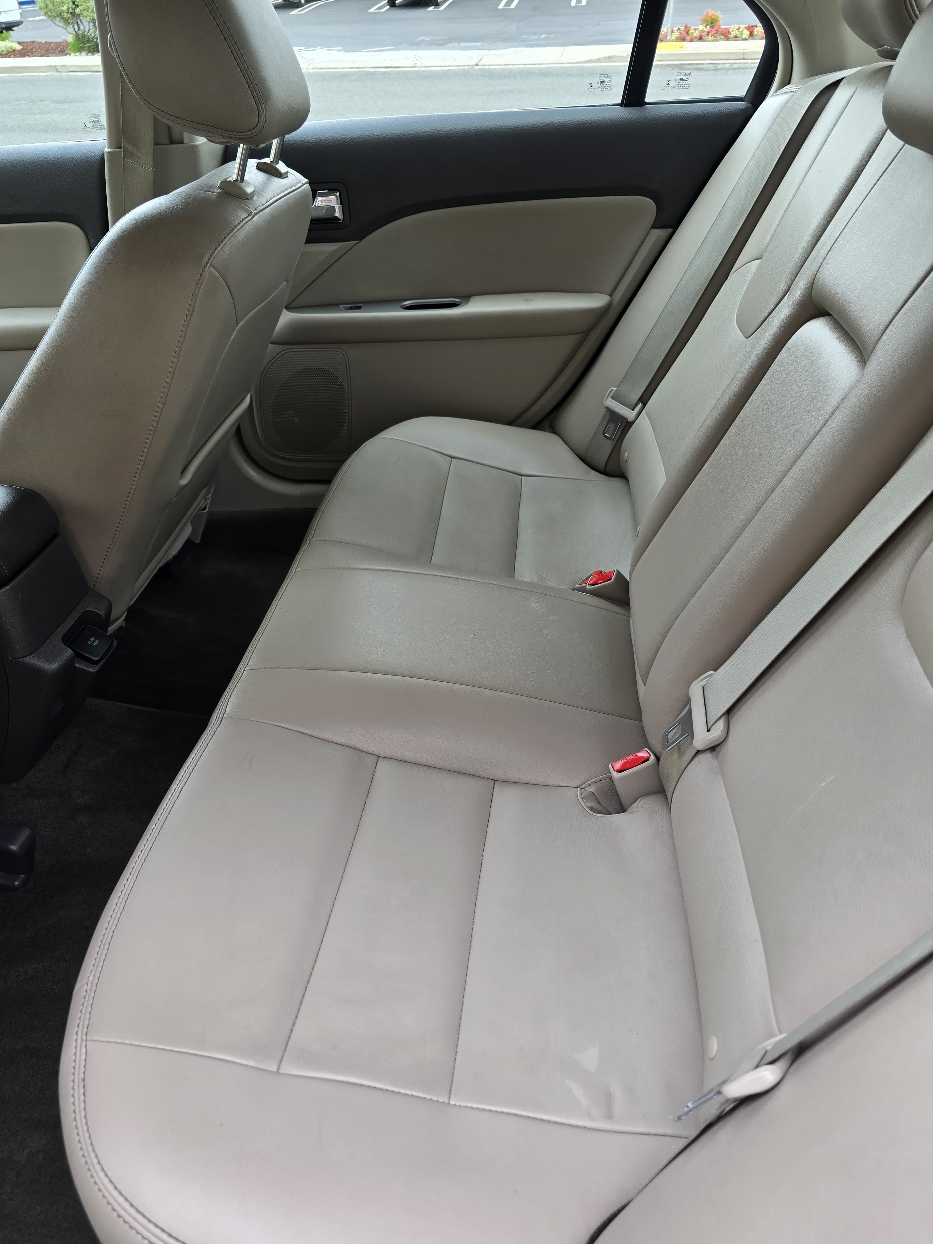 2012 Ford Fusion Hybrid thumbnail 10