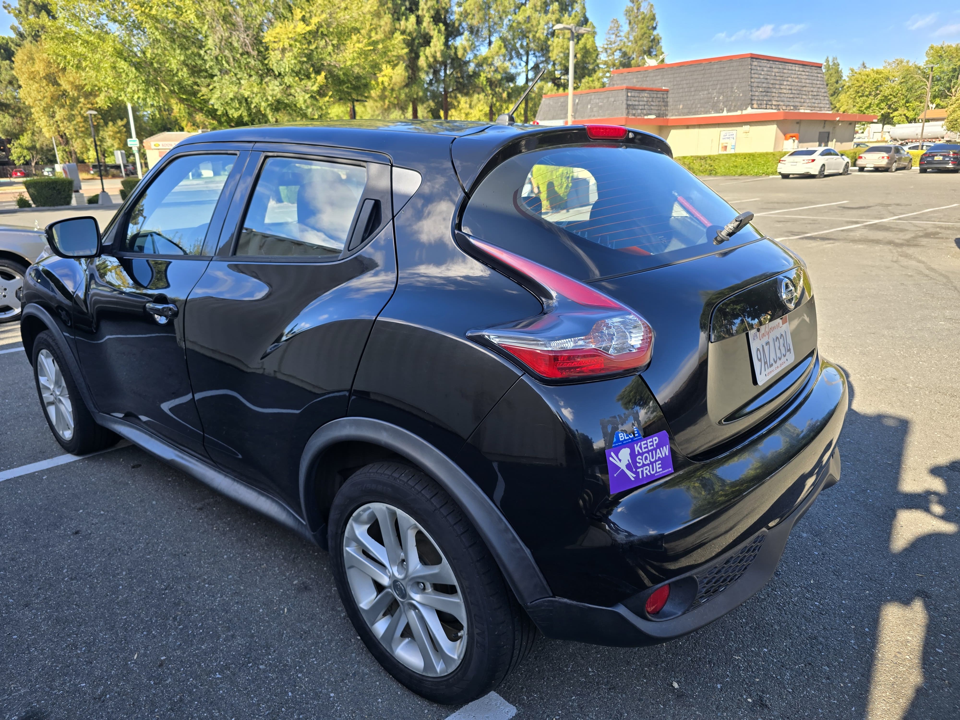 2015 Nissan Juke S thumbnail 7