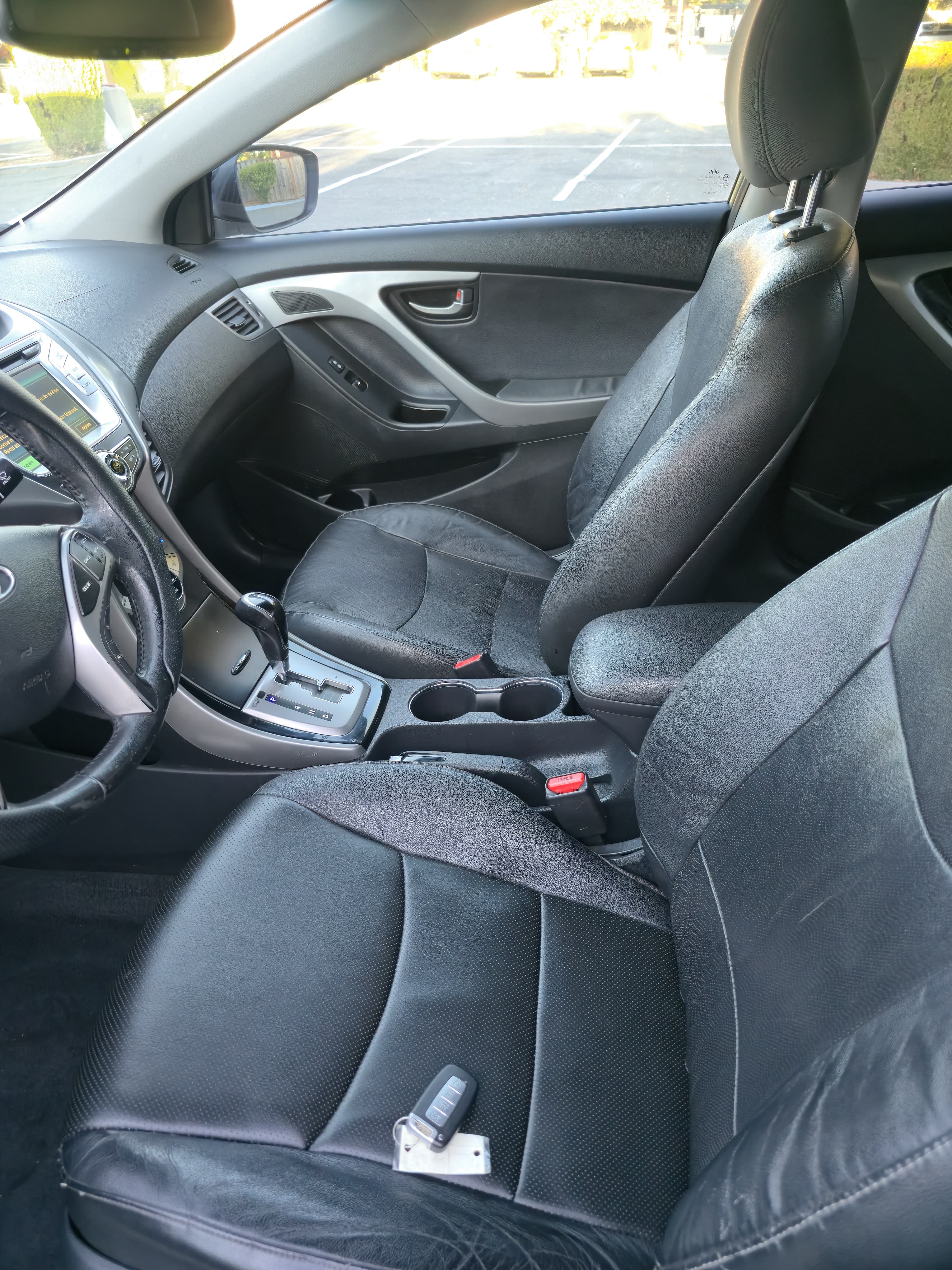 2013 Hyundai Elantra Limited thumbnail 9