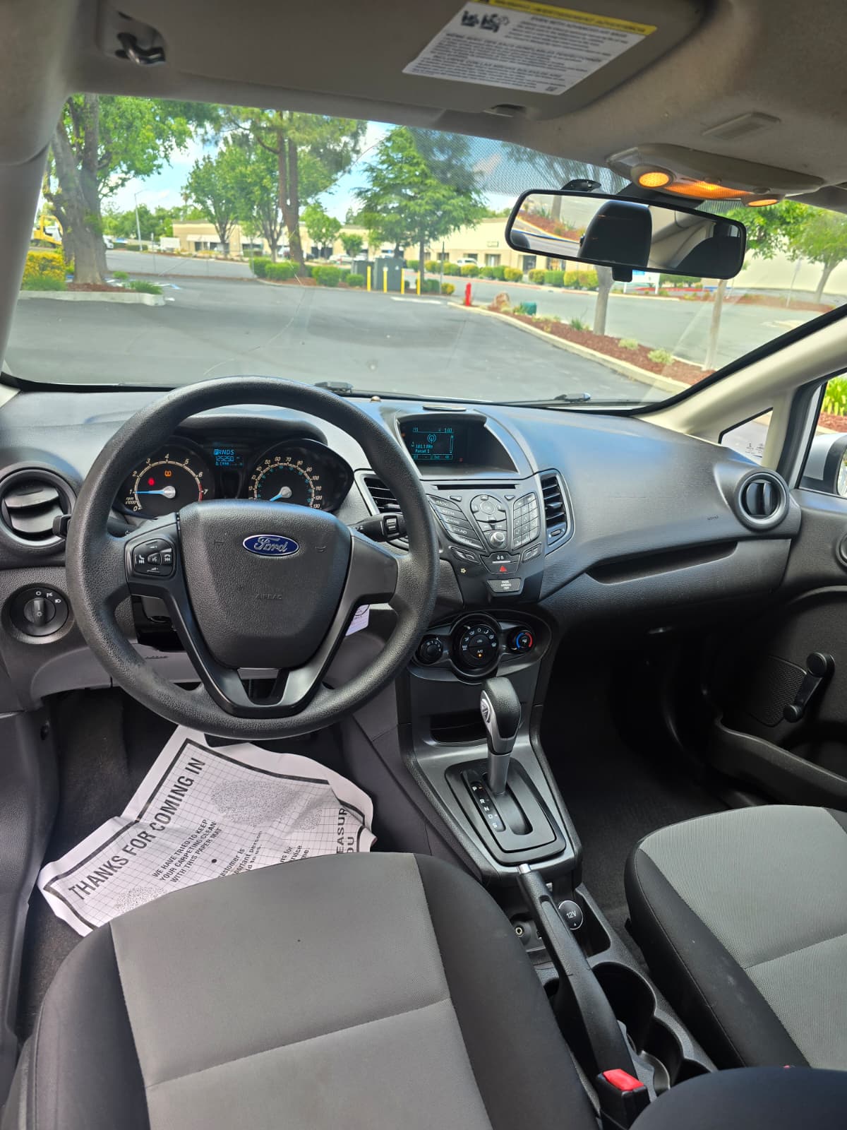 2015 Ford Fiesta S thumbnail 7