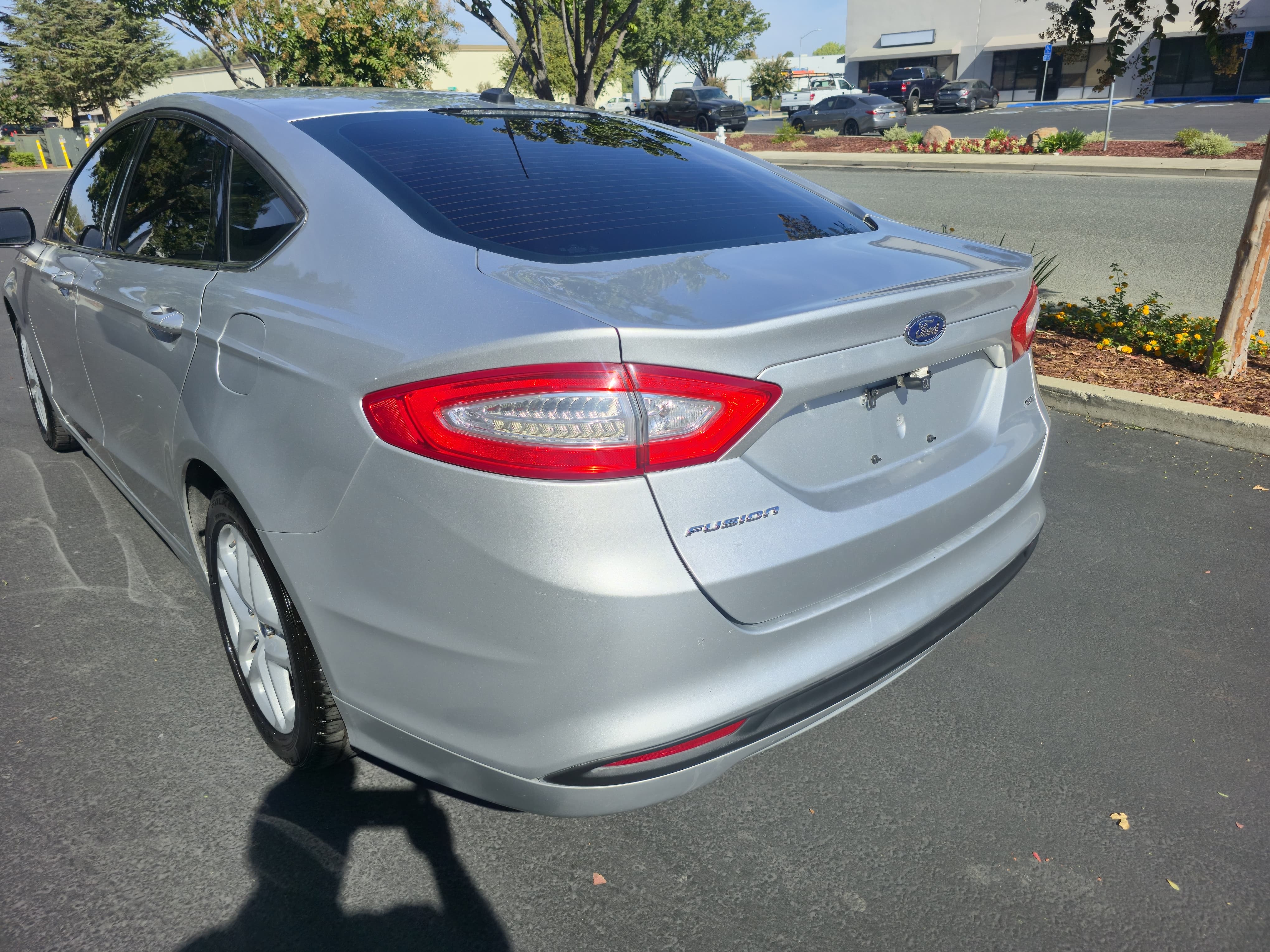 2014 Ford Fusion SE thumbnail 7