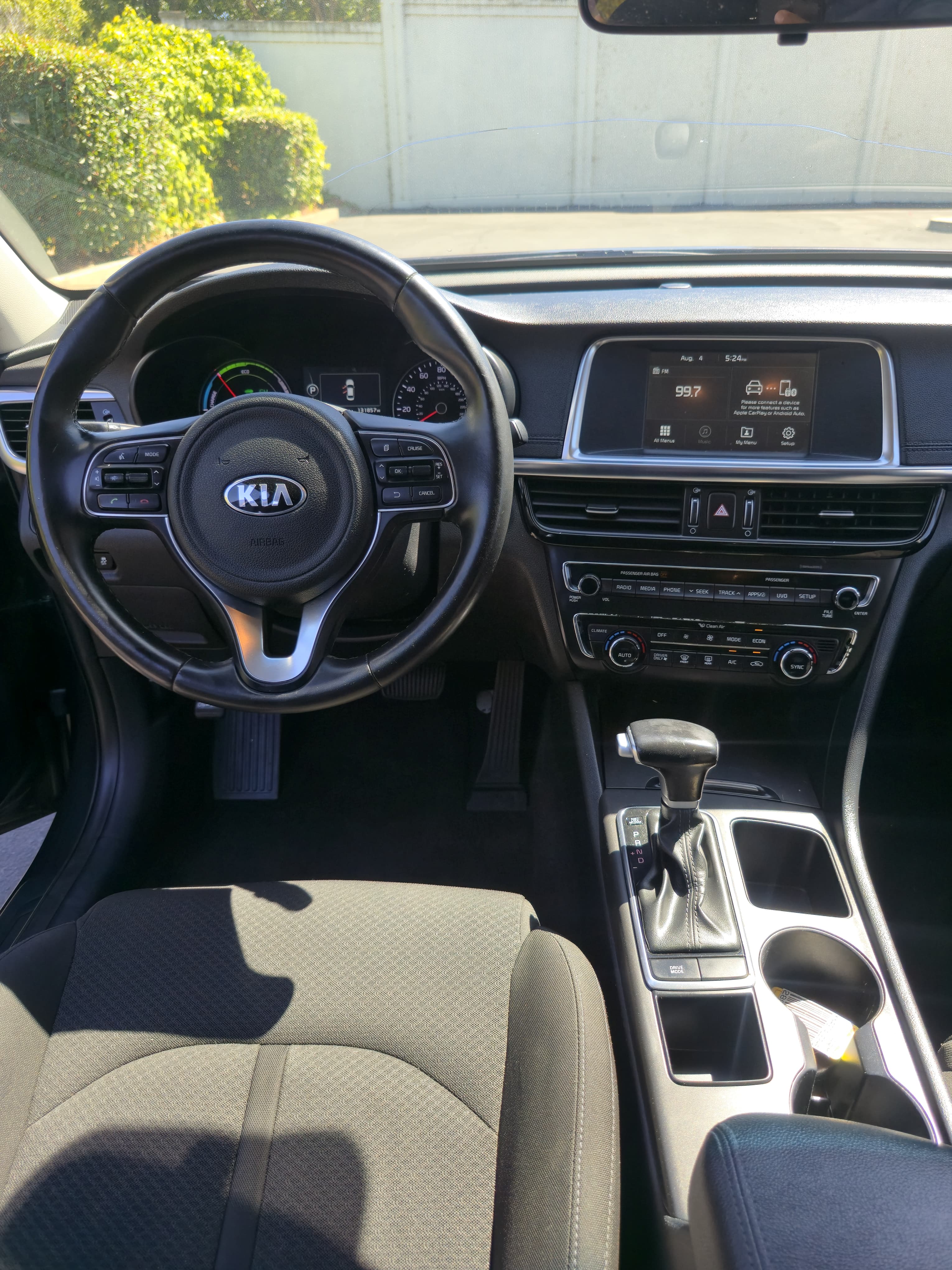 2017 Kia Optima Hybrid thumbnail 8