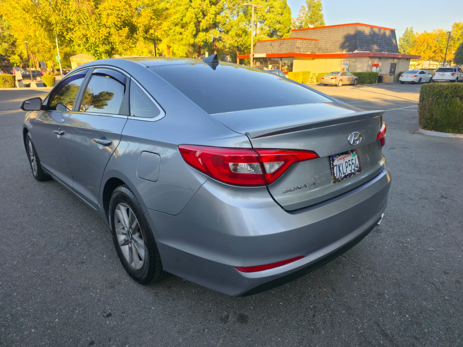 2015 Hyundai Sonata SE thumbnail 7