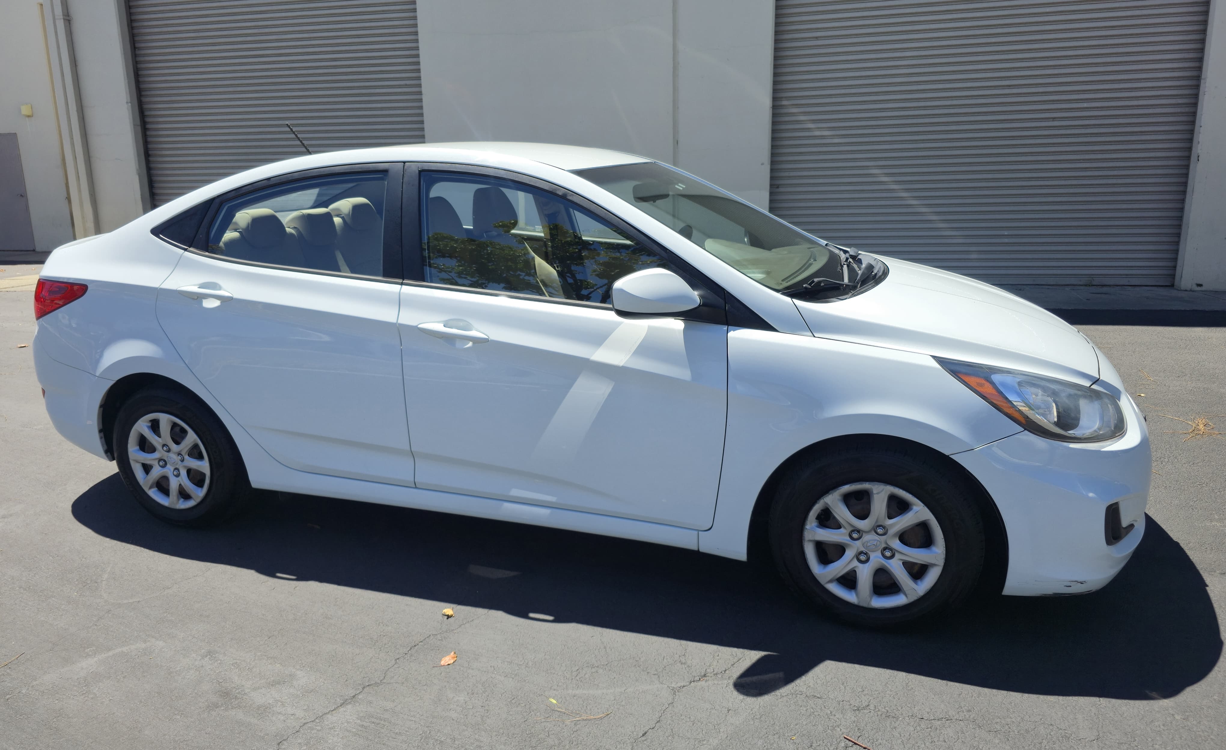 2014 Hyundai Accent GLS thumbnail 5