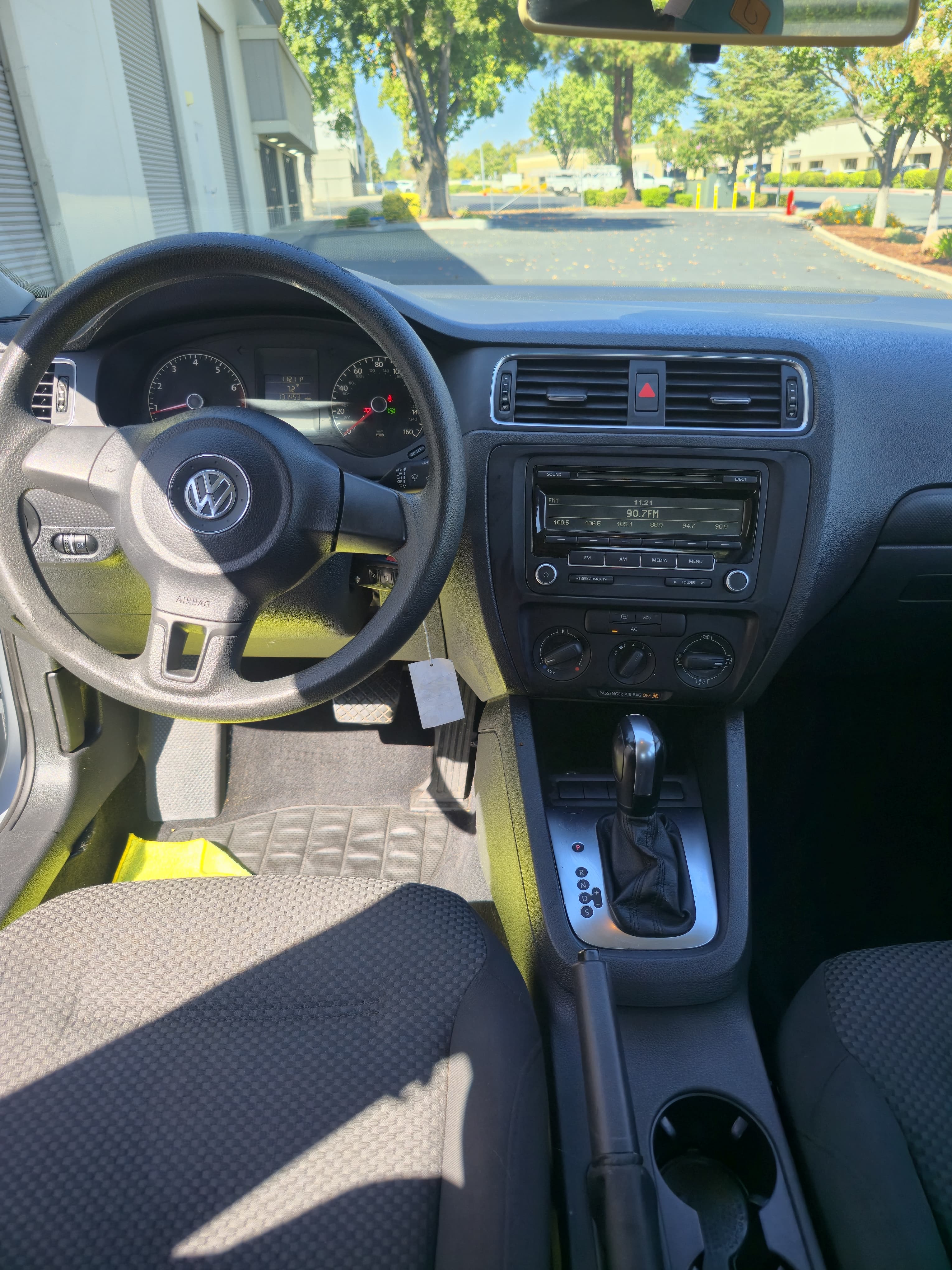 2012 Volkswagen Jetta thumbnail 8