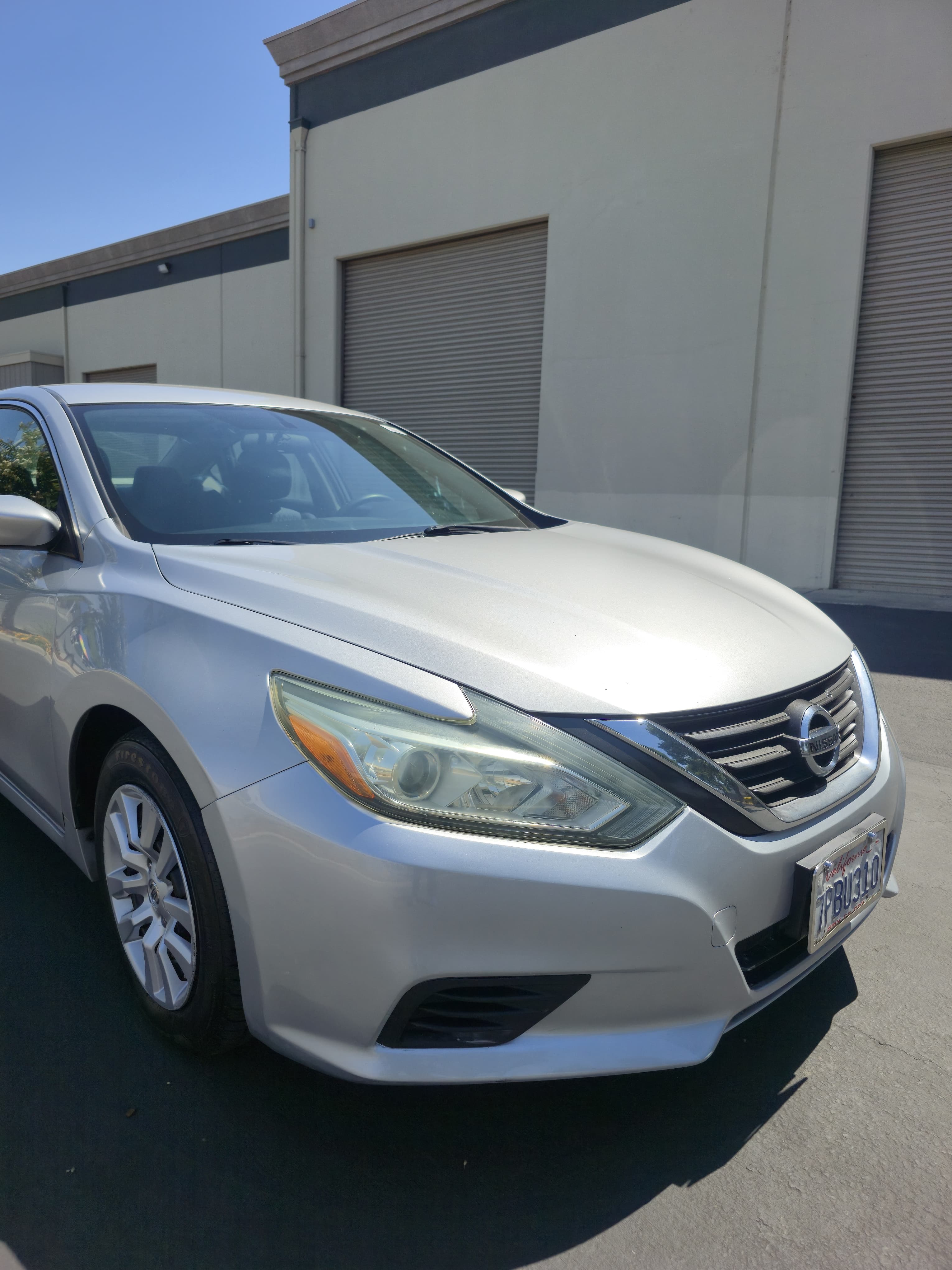 2016 Nissan Altima S thumbnail 3
