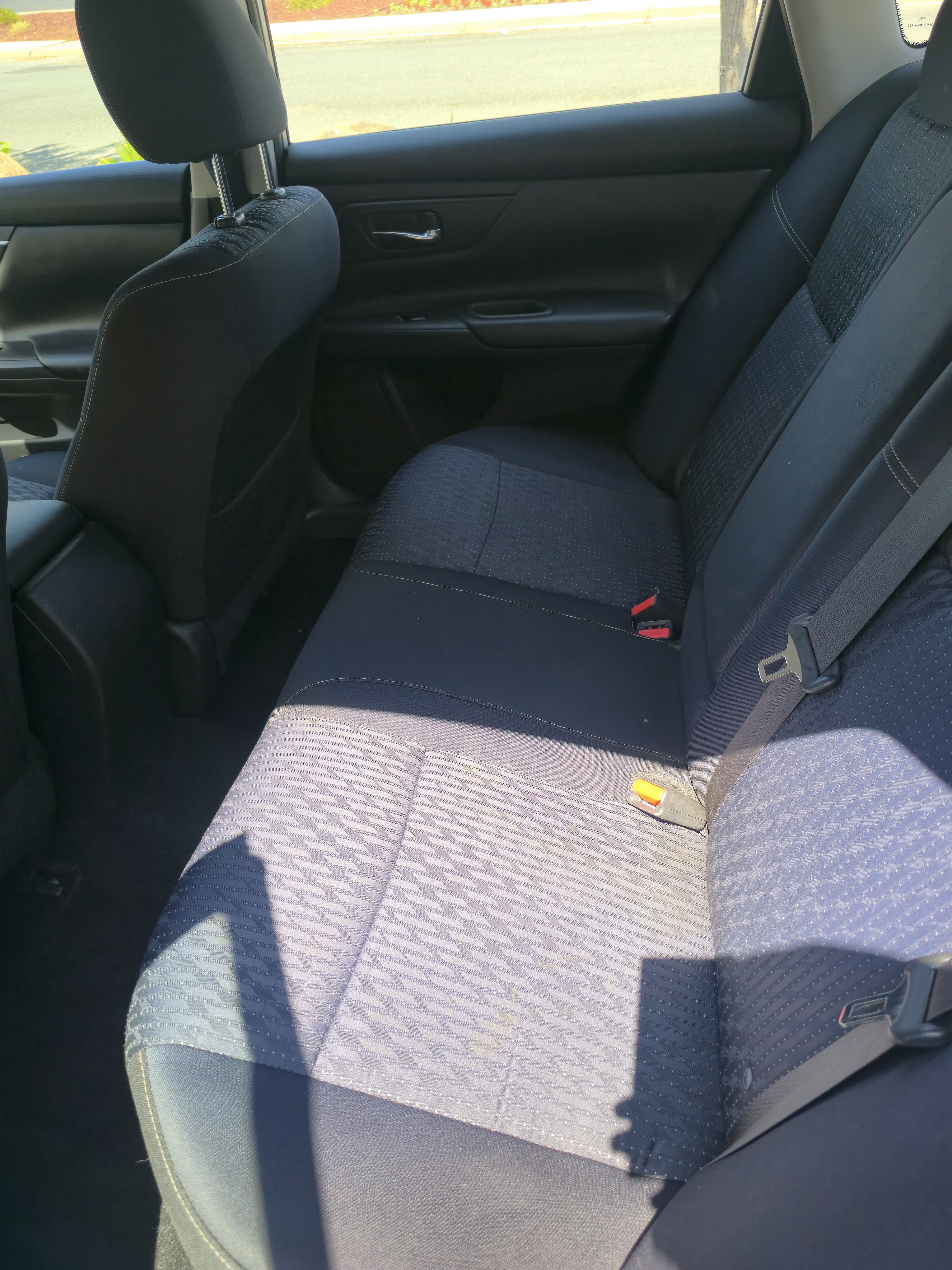 2016 Nissan Altima S thumbnail 10