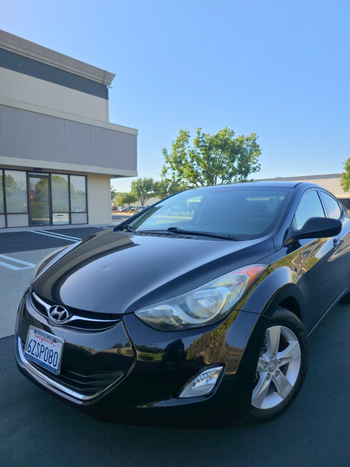 2013 Hyundai Elantra GLS thumbnail 2