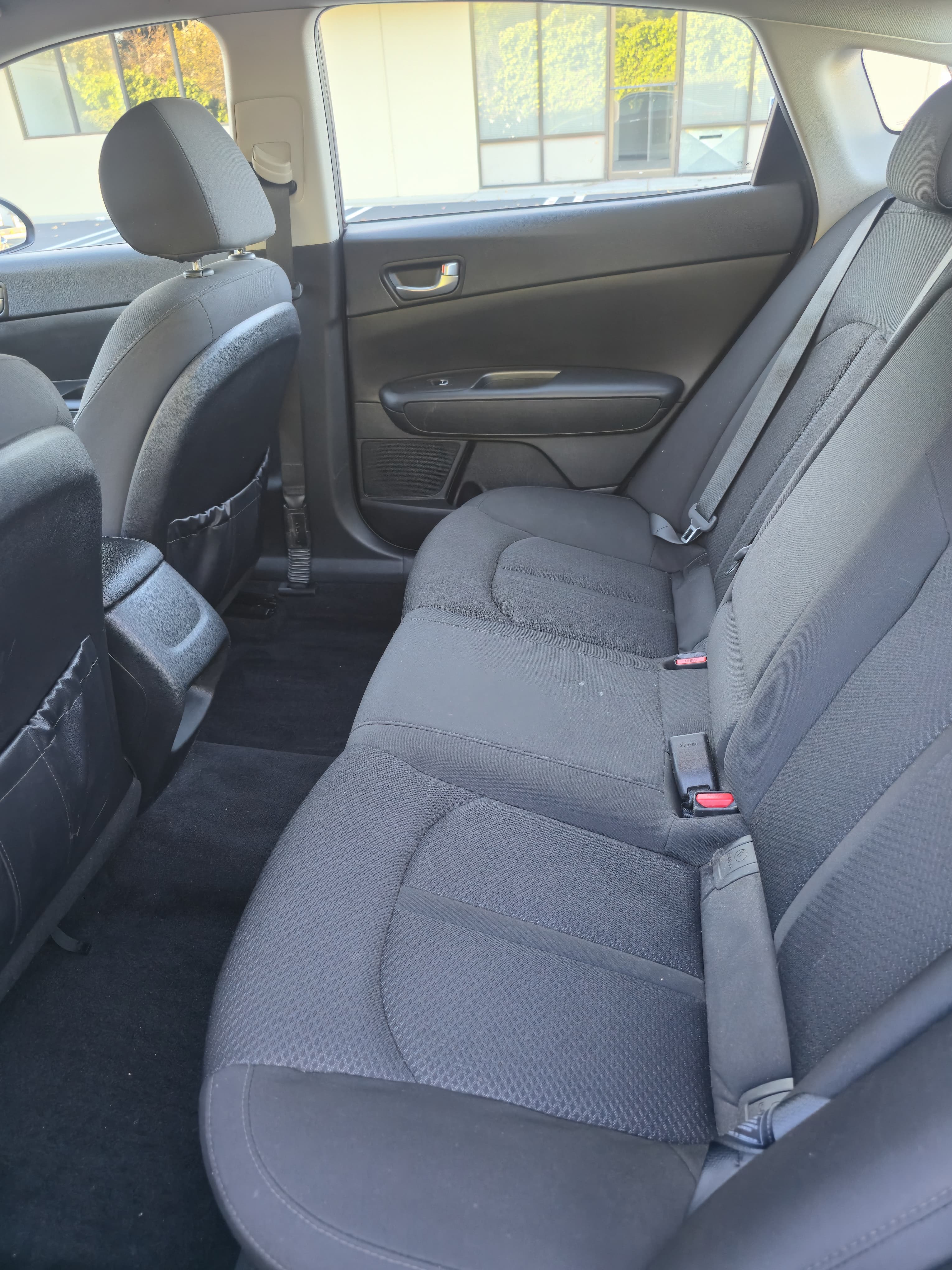 2016 Kia Optima LX thumbnail 10