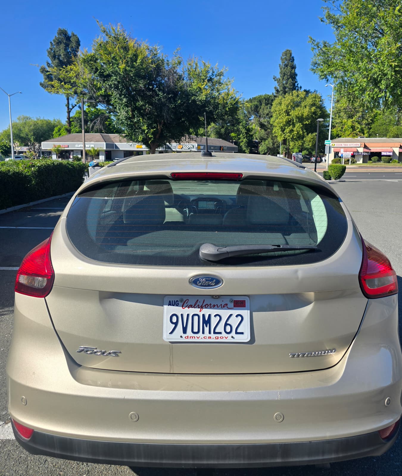 2018 Ford Focus Titanium thumbnail 4