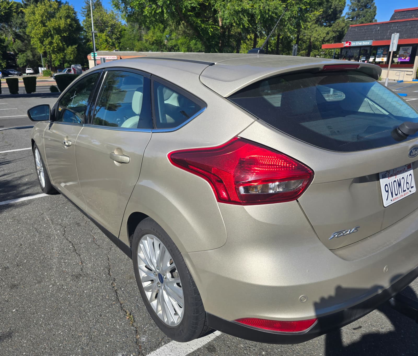 2018 Ford Focus Titanium thumbnail 7