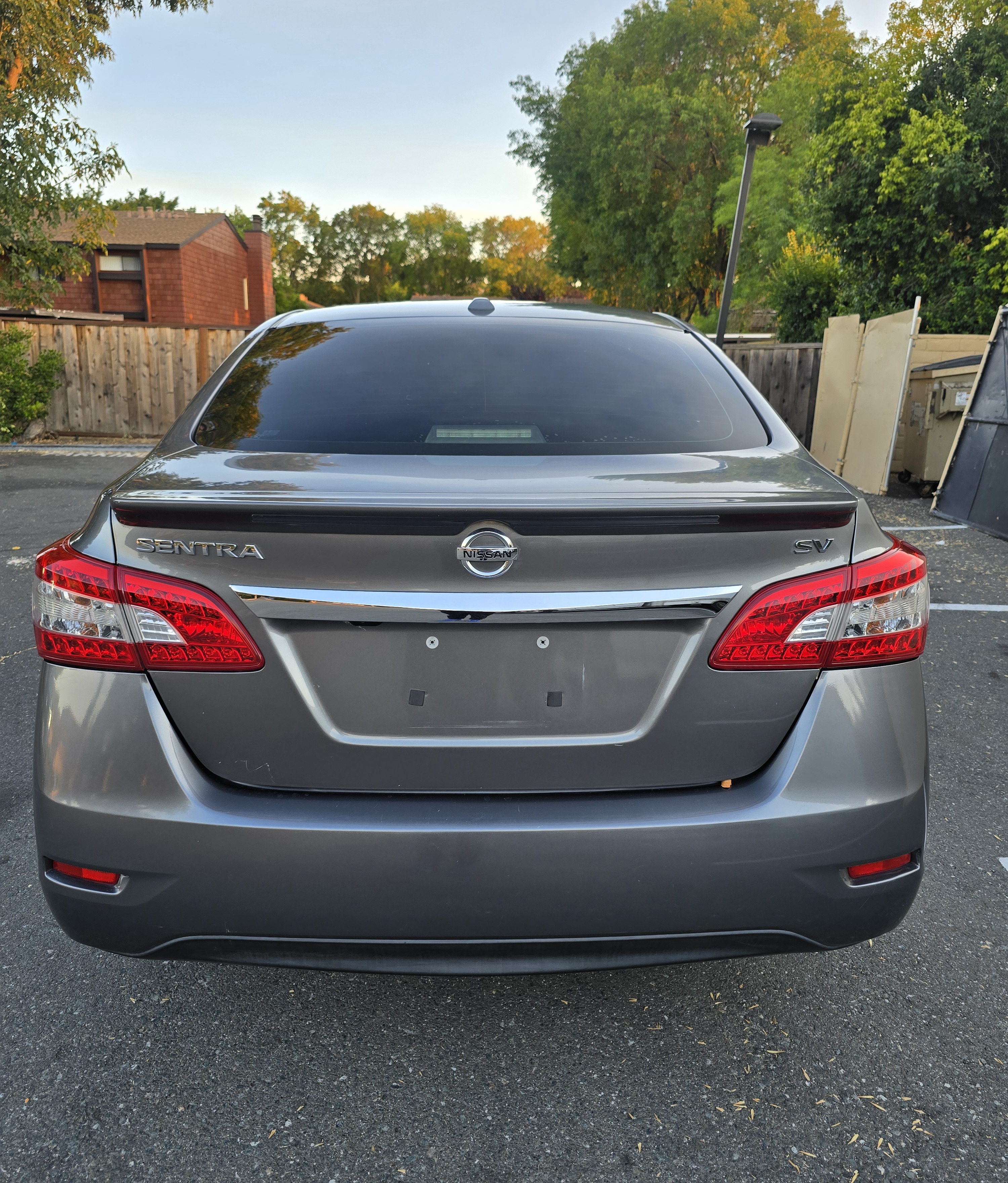2015 Nissan Sentra SV thumbnail 4