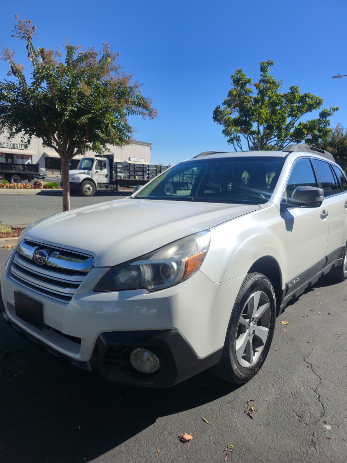 2014 Subaru Outback 2.5i Limited thumbnail 2