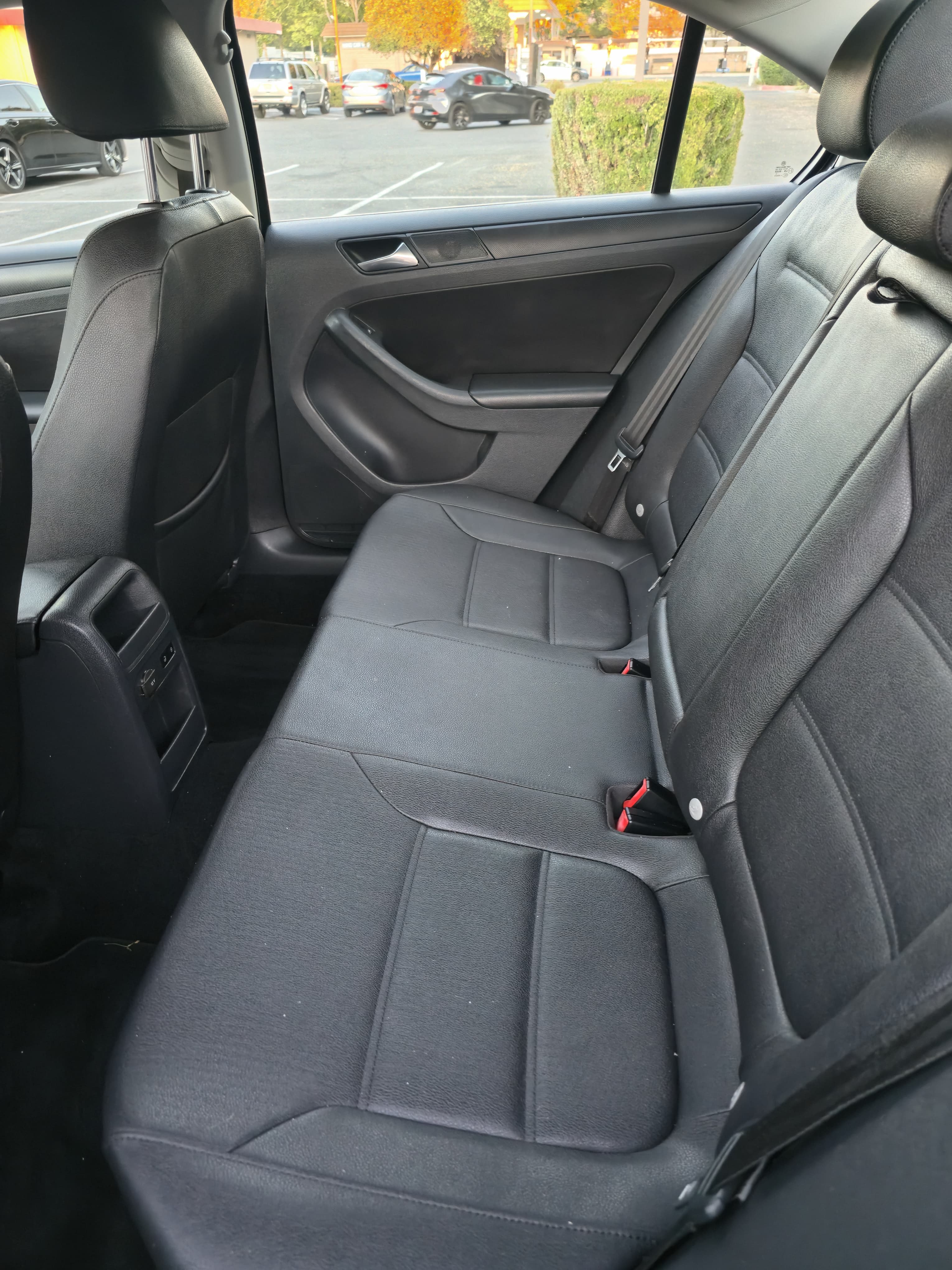 2012 Volkswagen Jetta SE 2.5 thumbnail 10