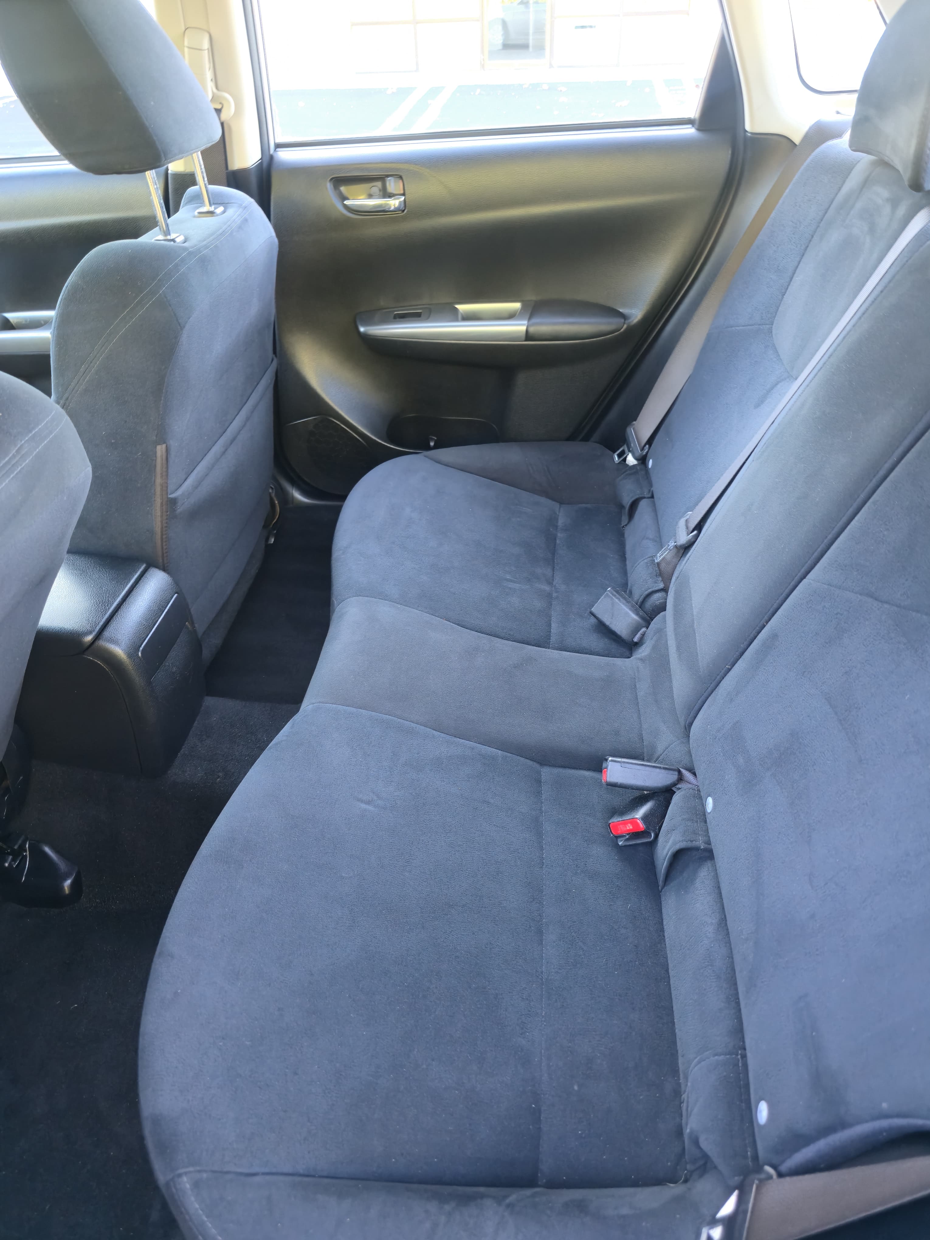 2011 Subaru Impreza 2.5i thumbnail 10