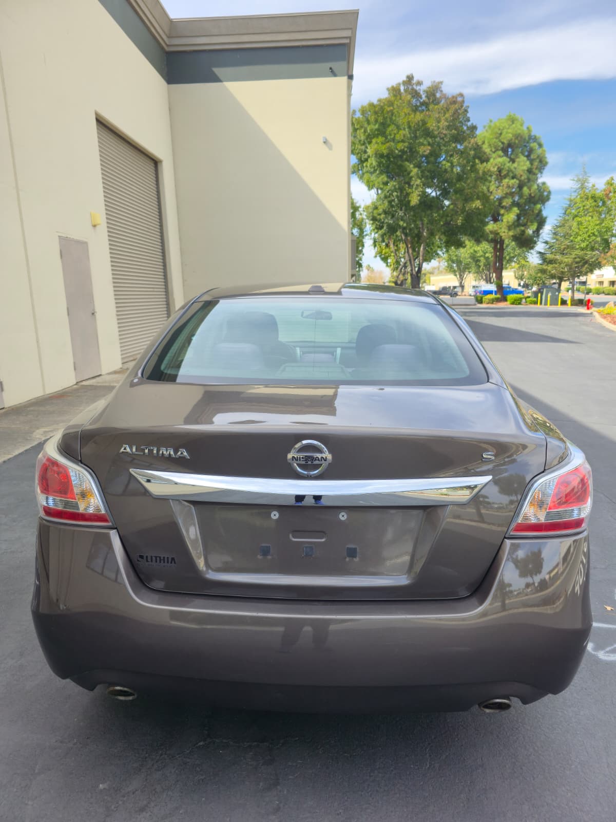2015 Nissan Altima S thumbnail 4
