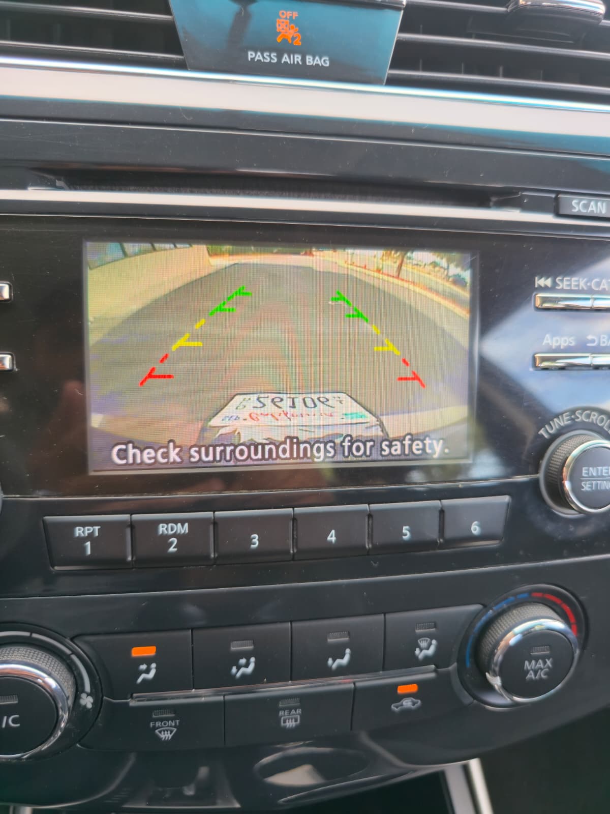2015 Nissan Altima S thumbnail 11