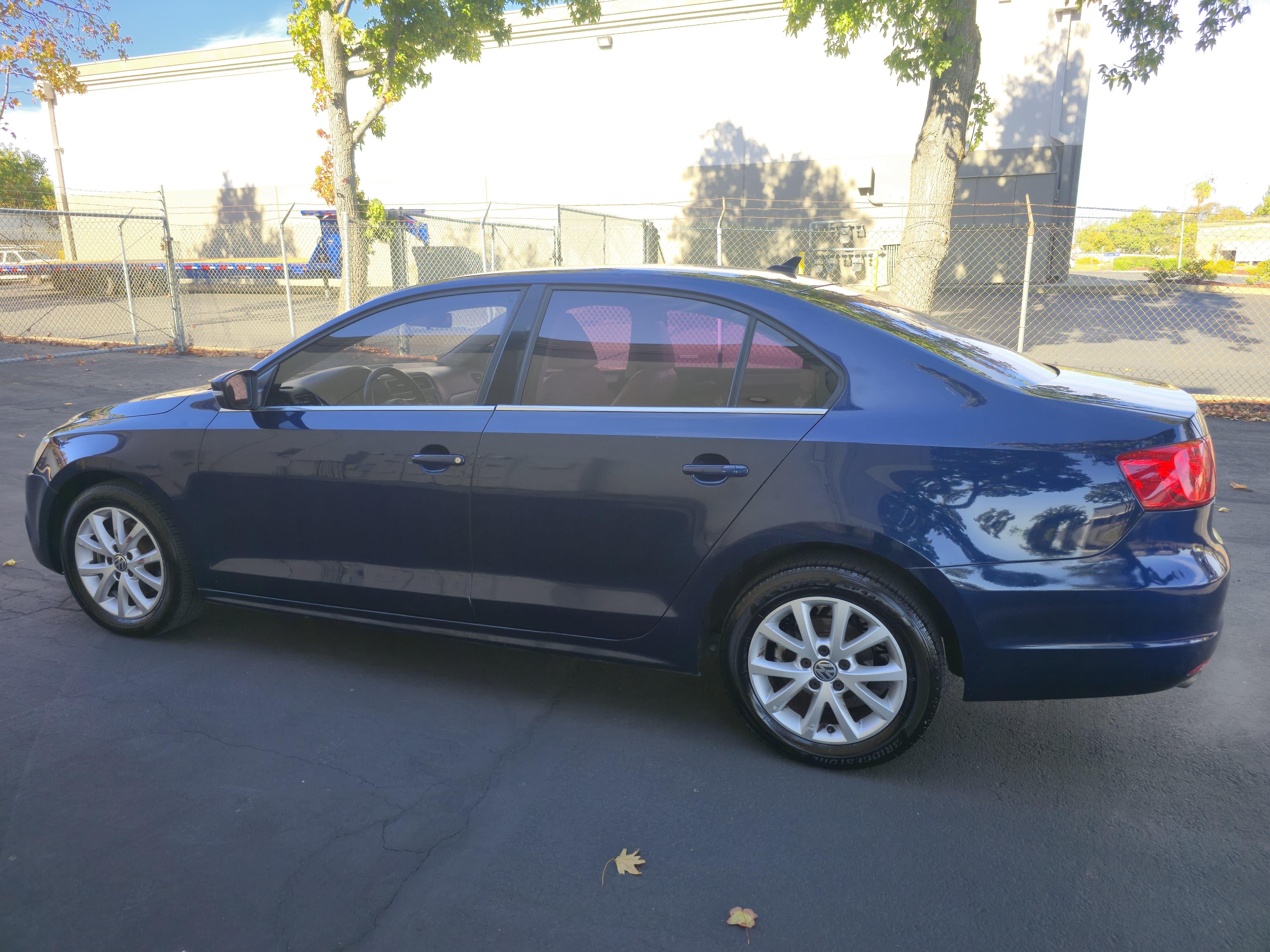 2013 Volkswagen Jetta SE thumbnail 6