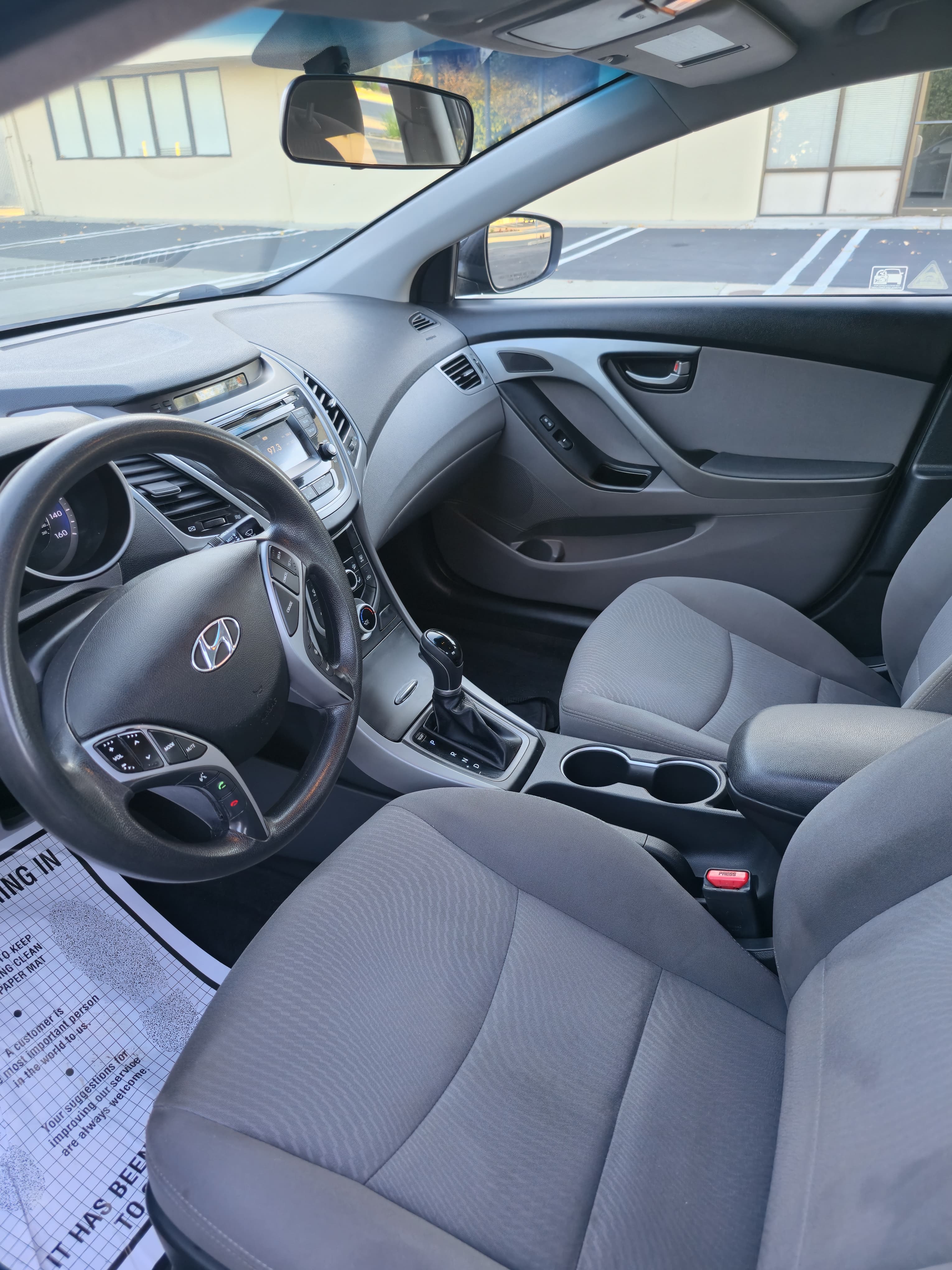 2015 Hyundai Elantra SE thumbnail 9